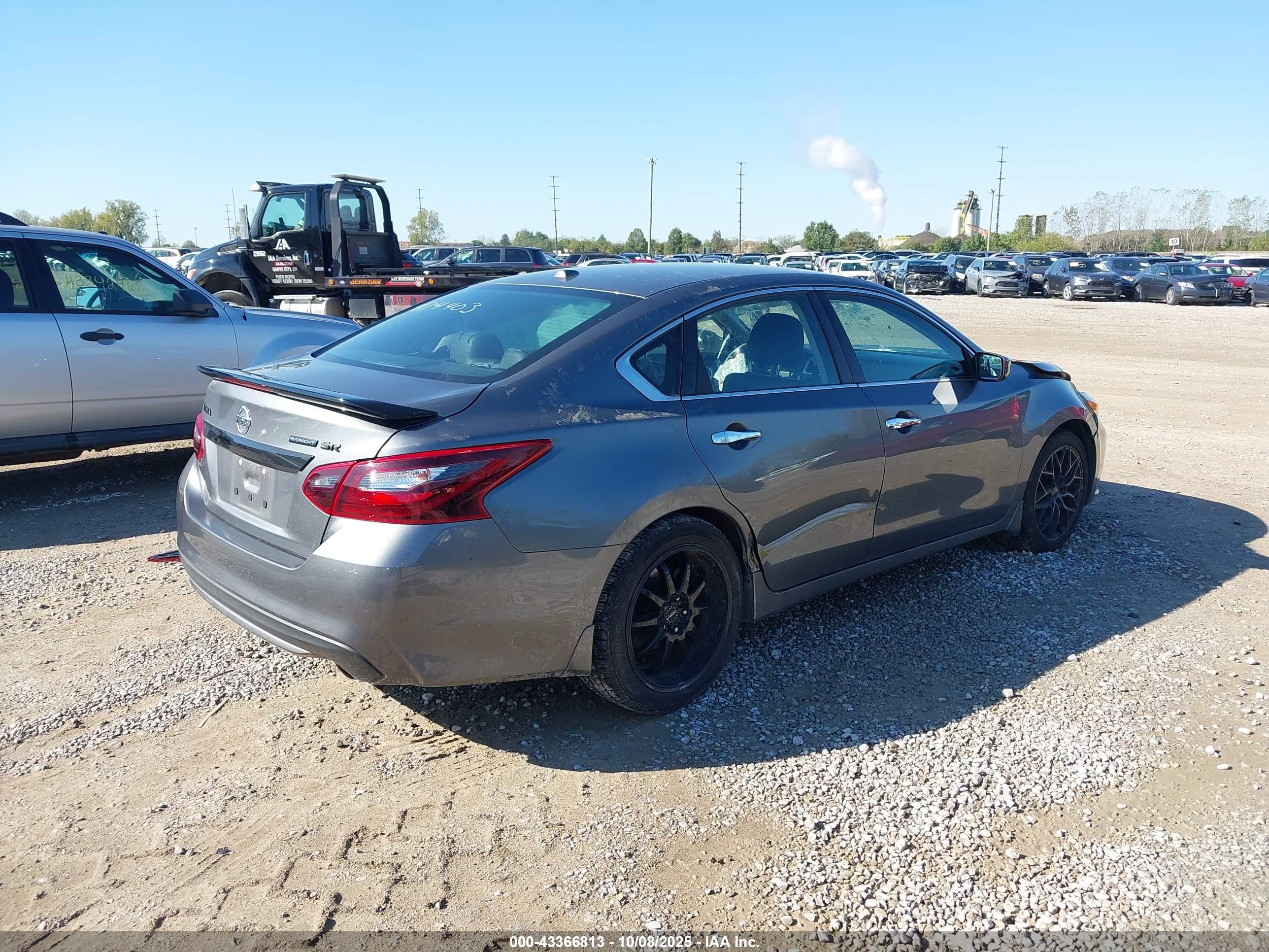 NISSAN ALTIMA image 4