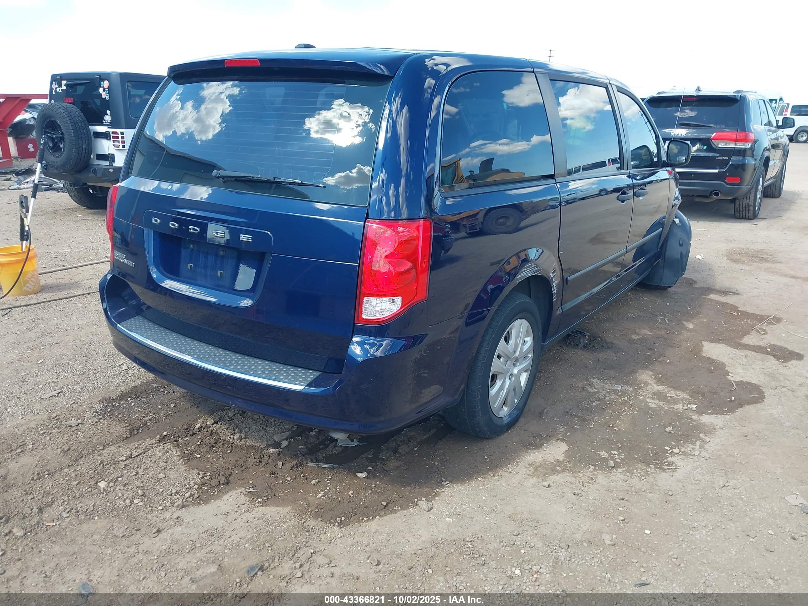 DODGE GRAND image 4