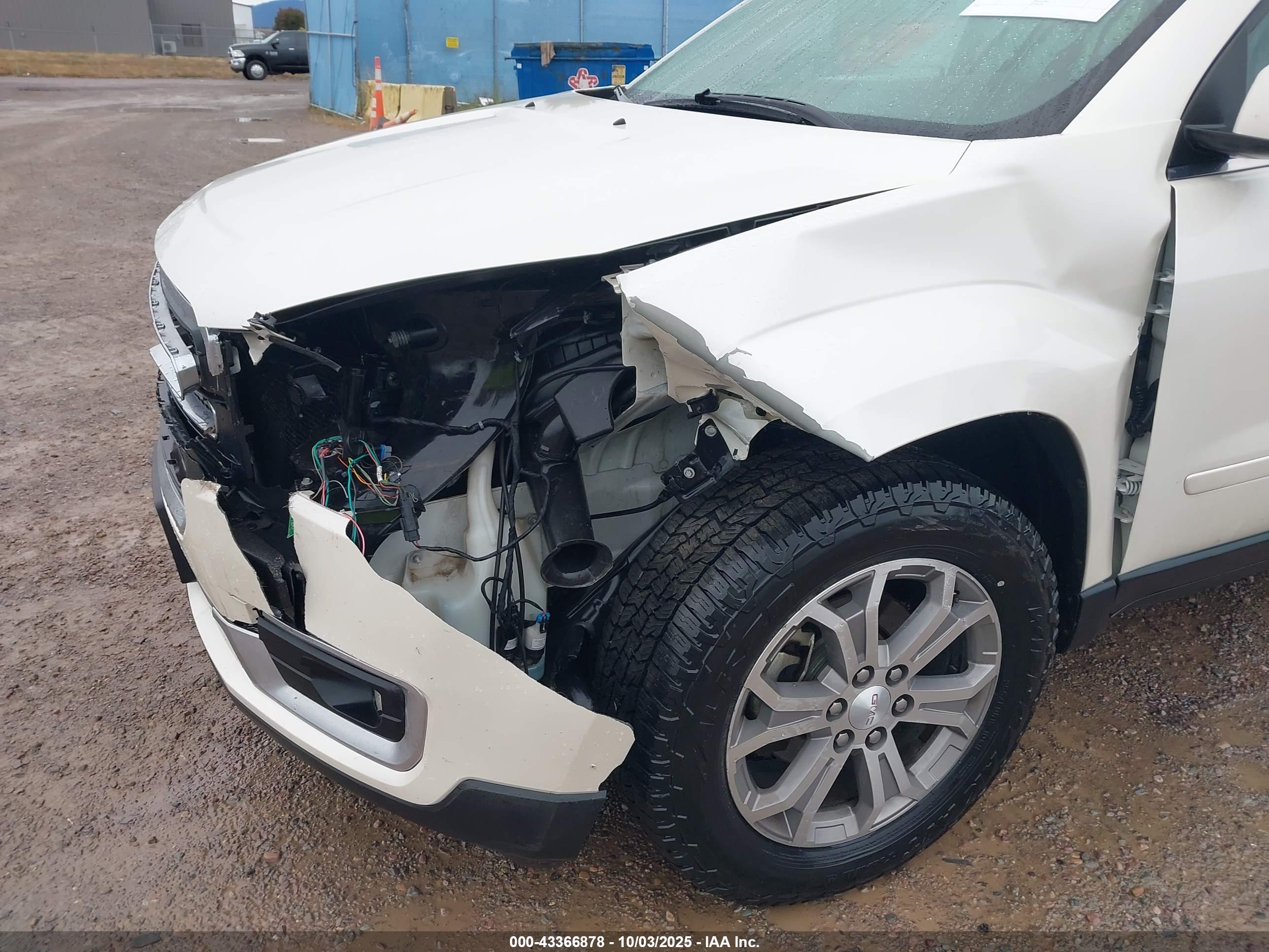 GMC ACADIA image 6