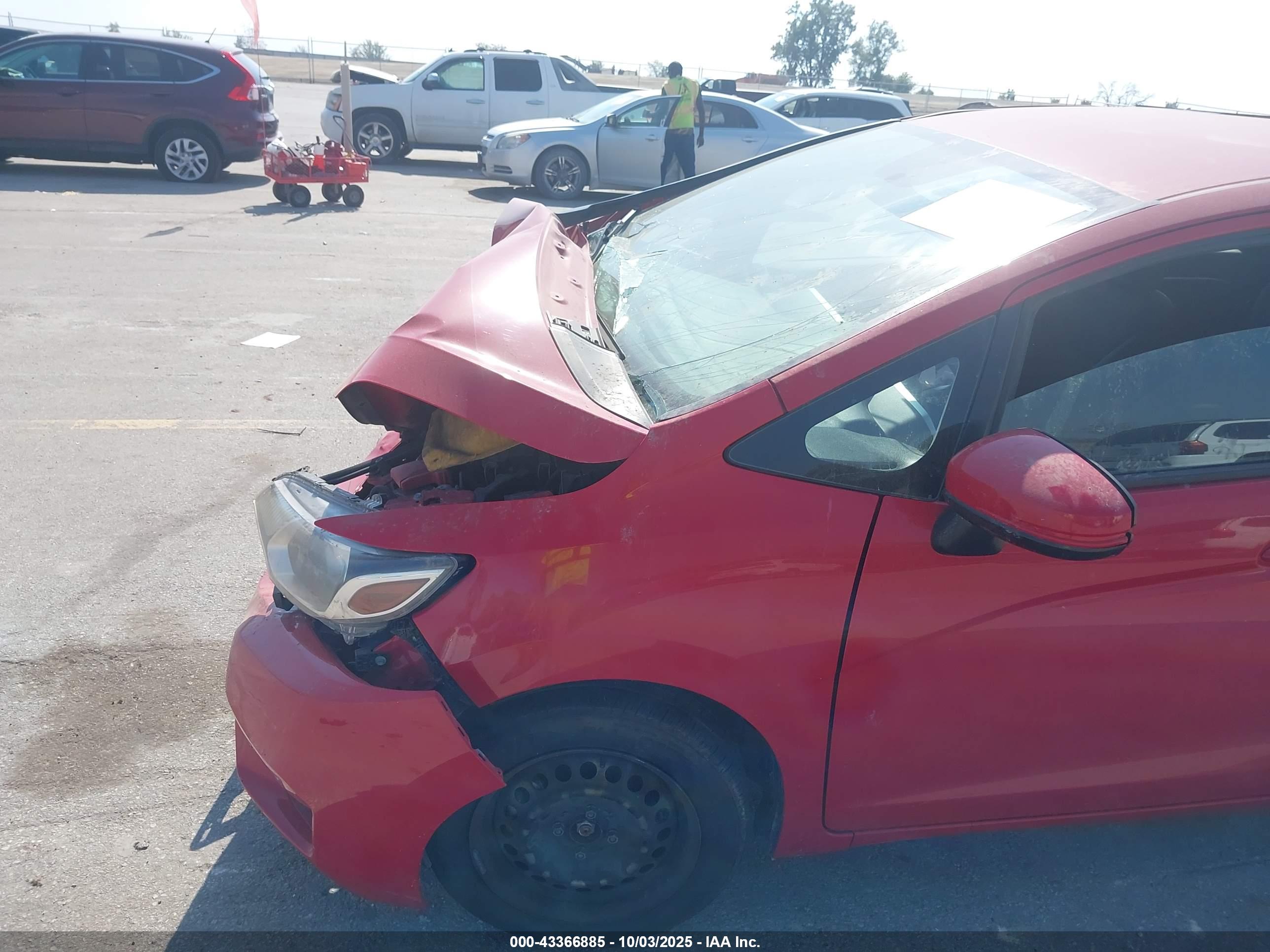 HONDA FIT image 6