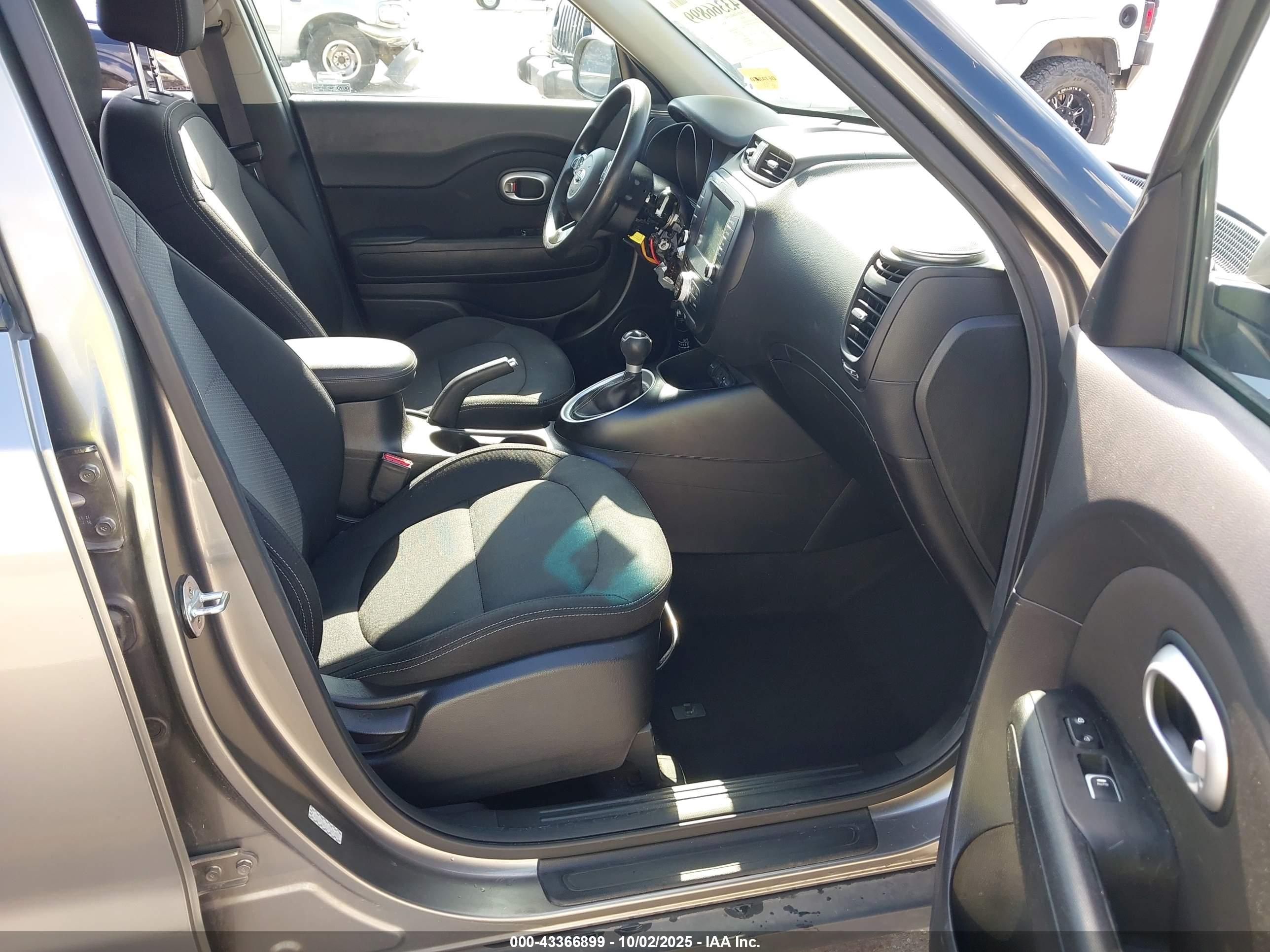 KIA SOUL image 5