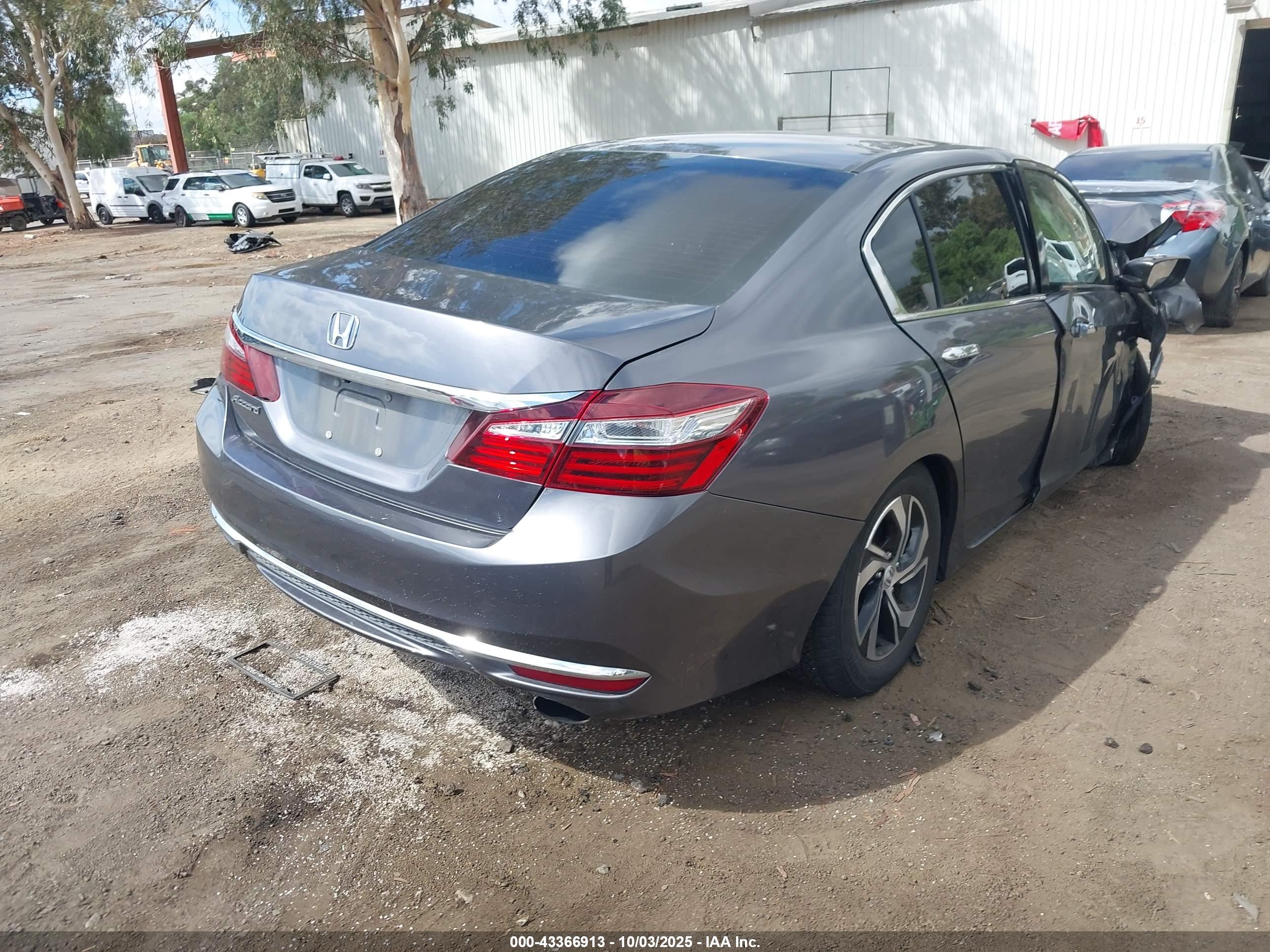 HONDA ACCORD image 4