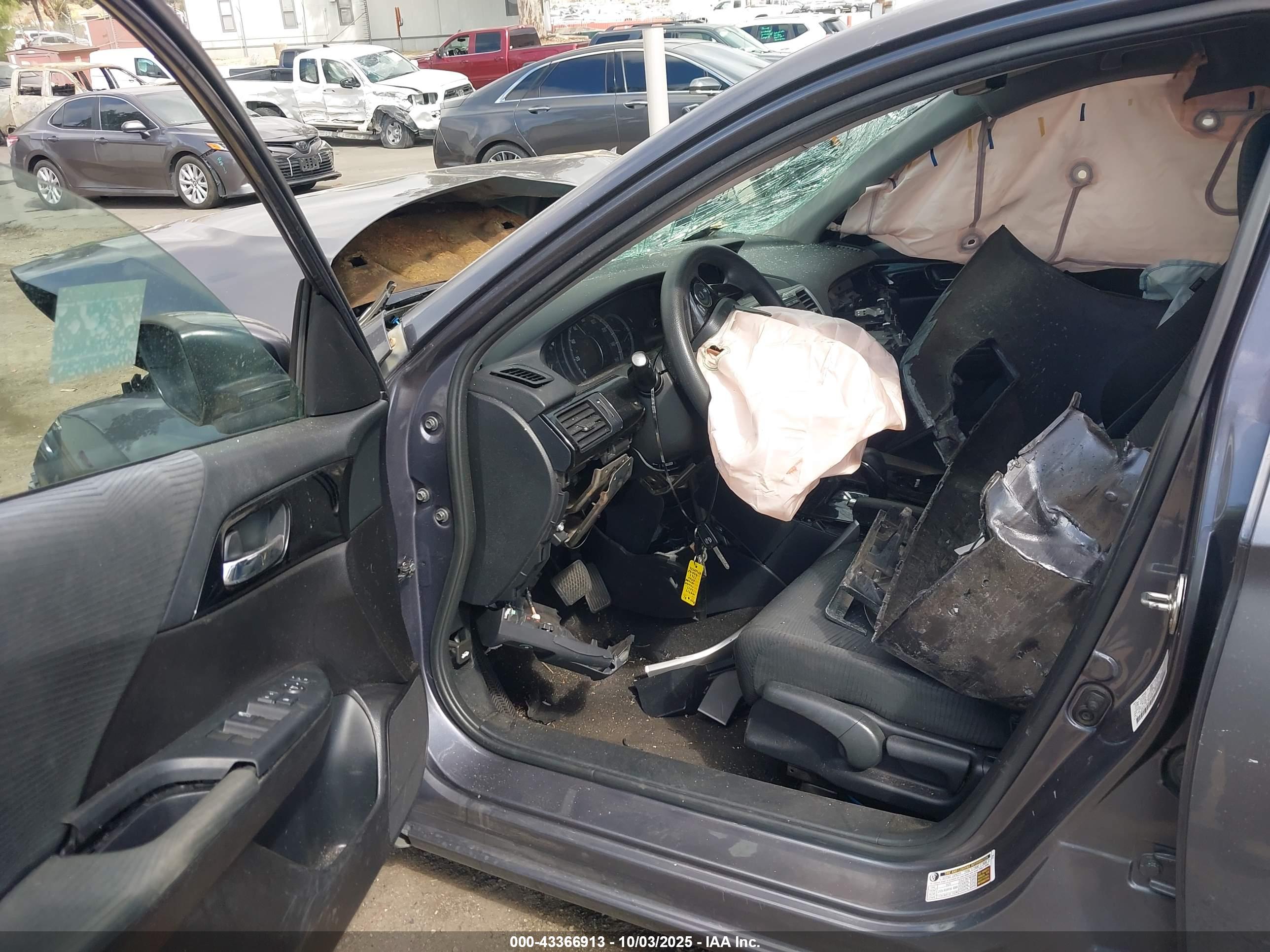 HONDA ACCORD image 5