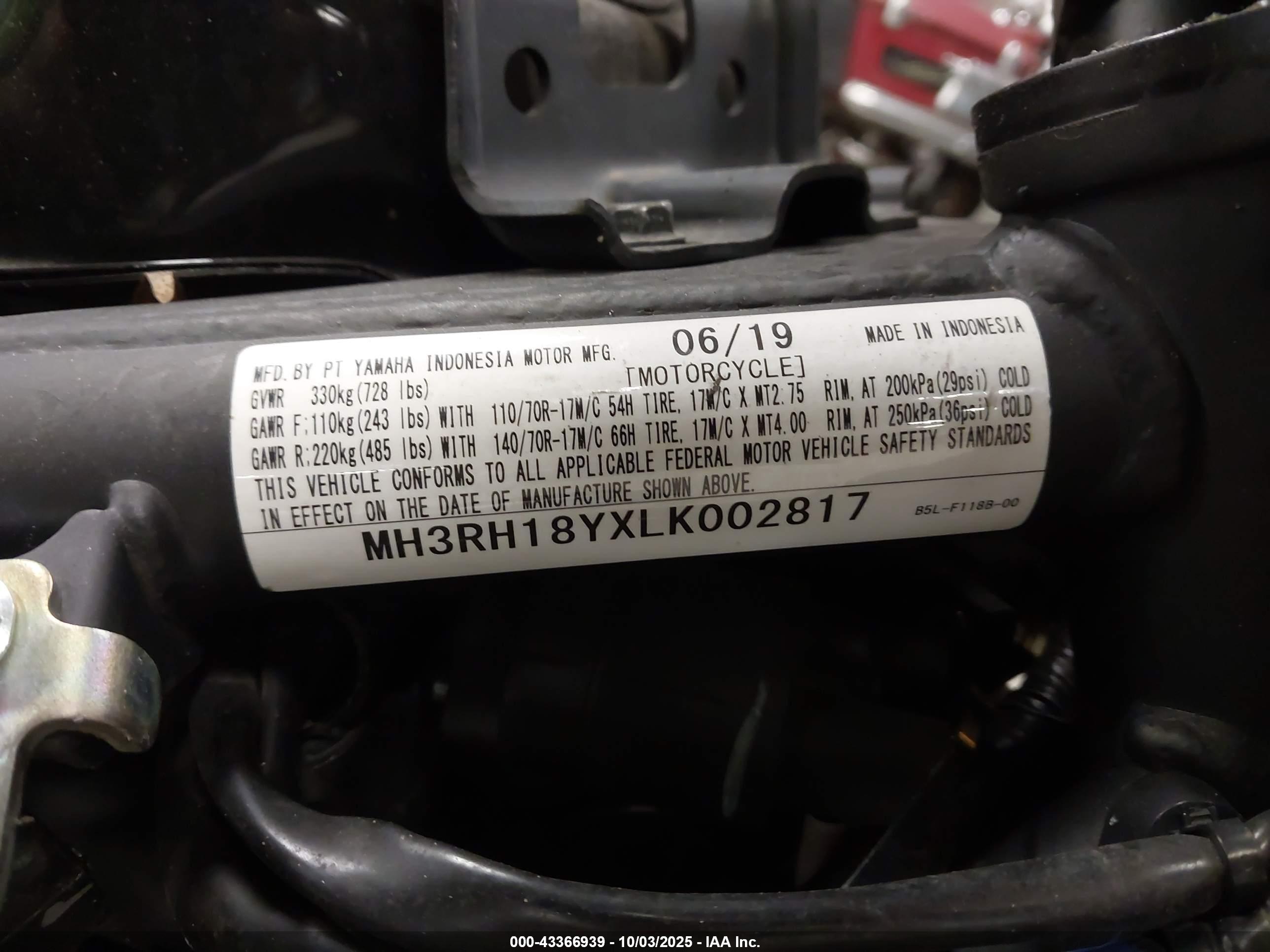 YAMAHA YZFR3 image 10