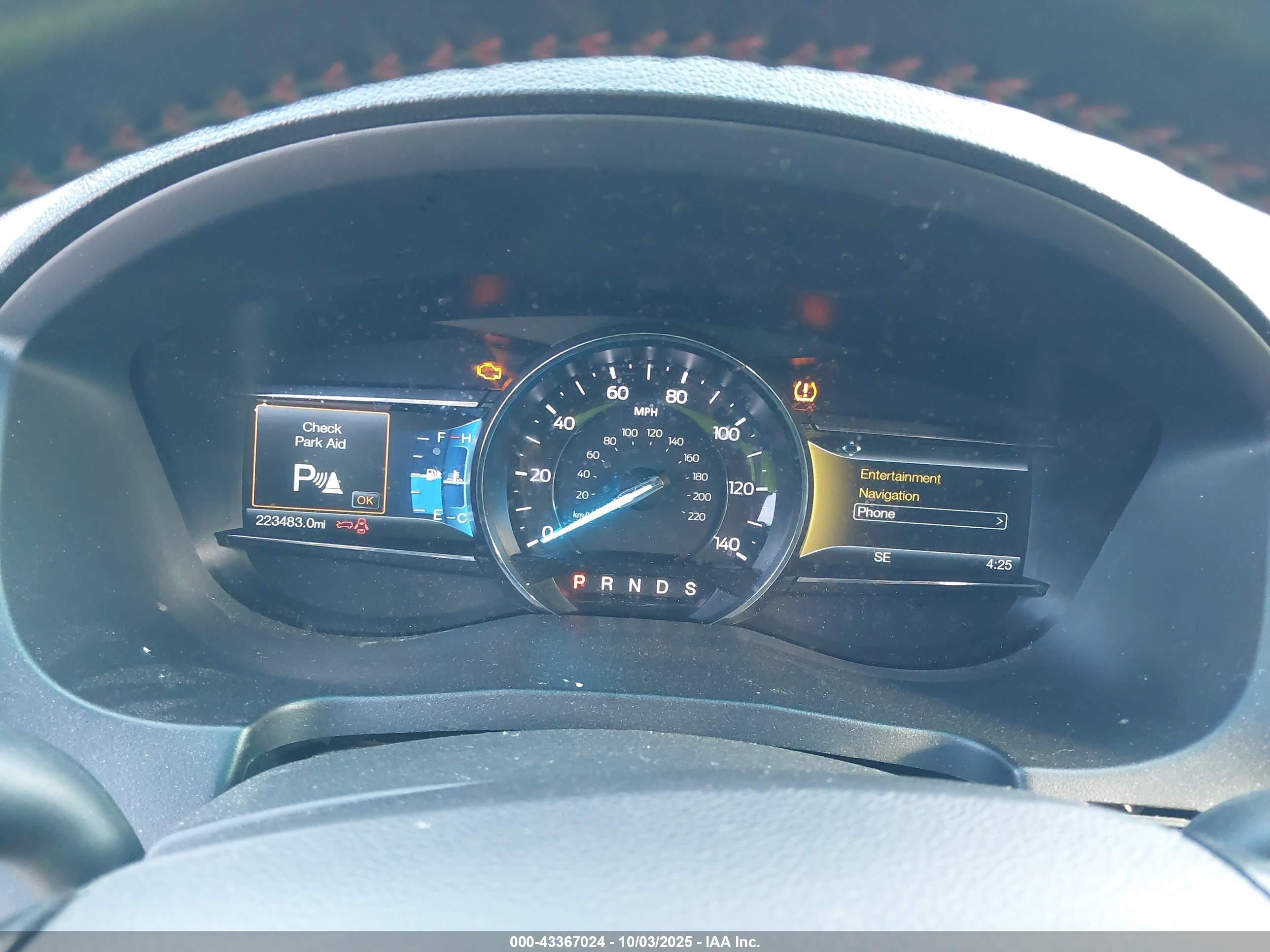FORD EXPLORER image 7