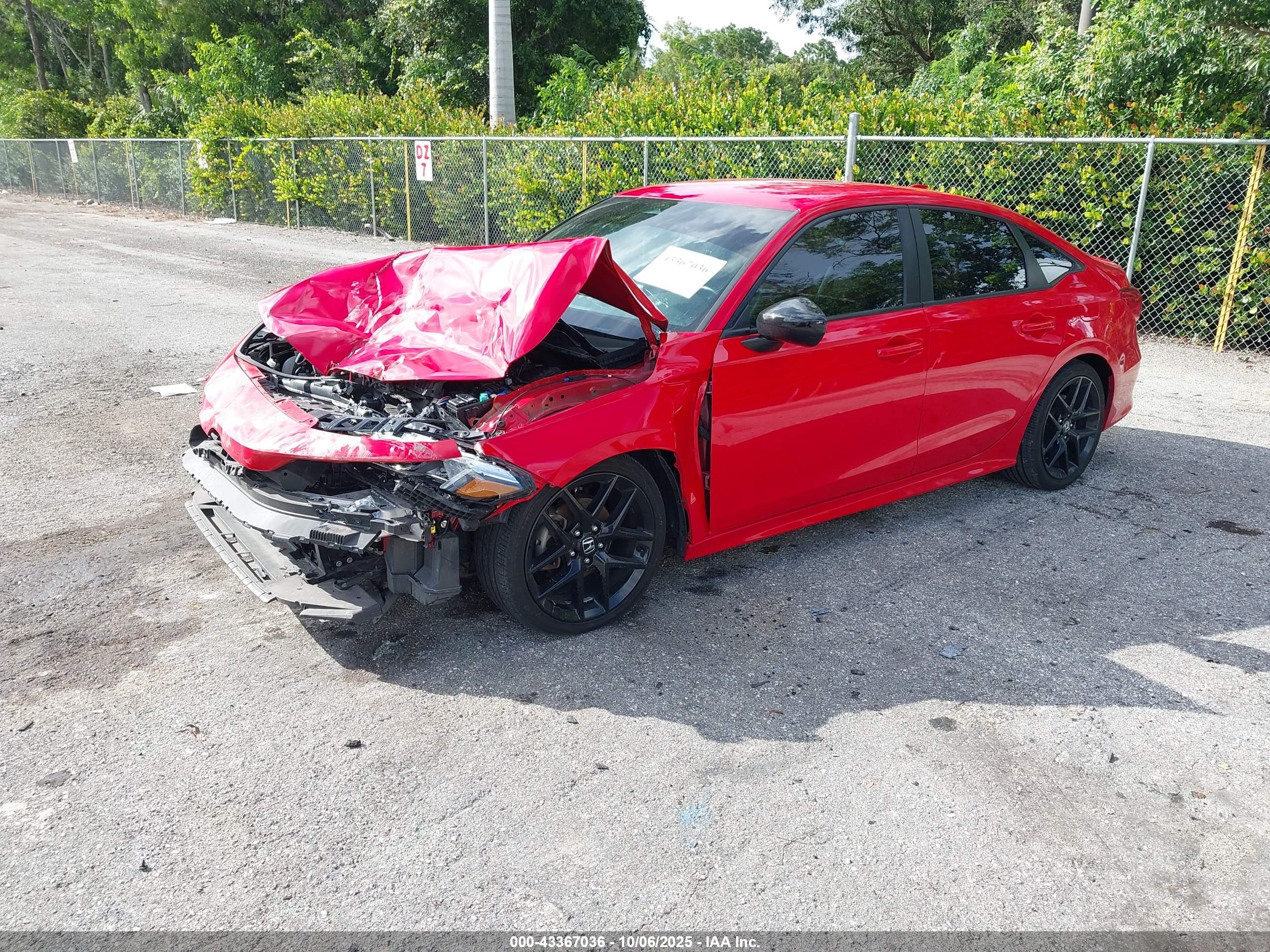 HONDA CIVIC image 2