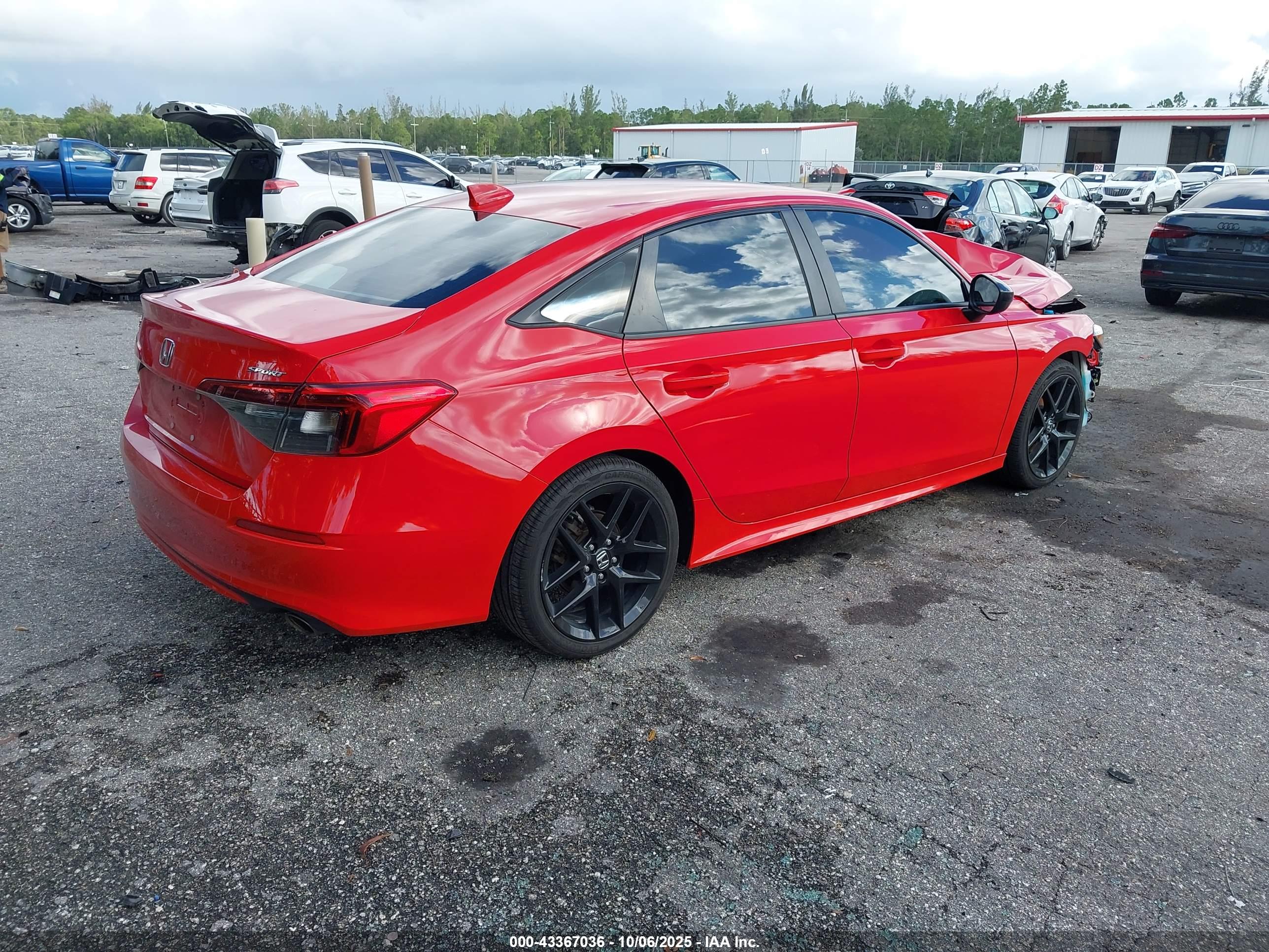 HONDA CIVIC image 4