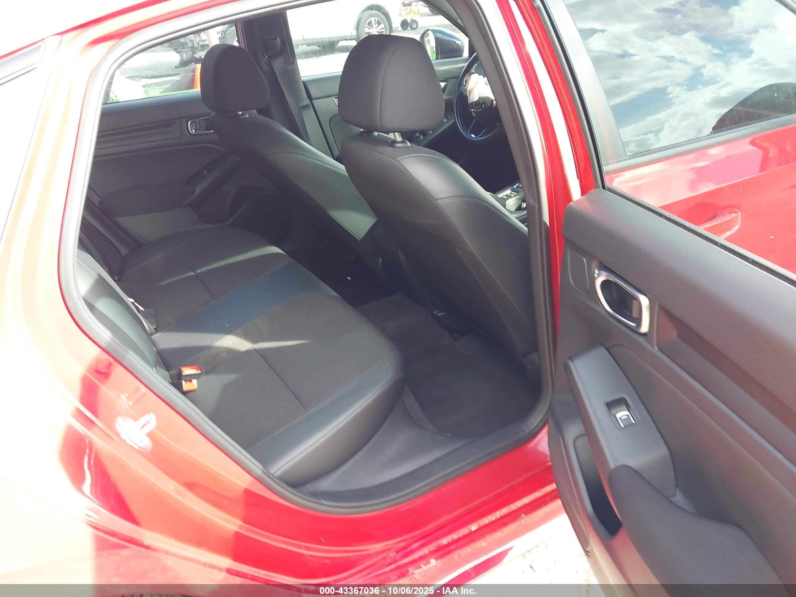 HONDA CIVIC image 8