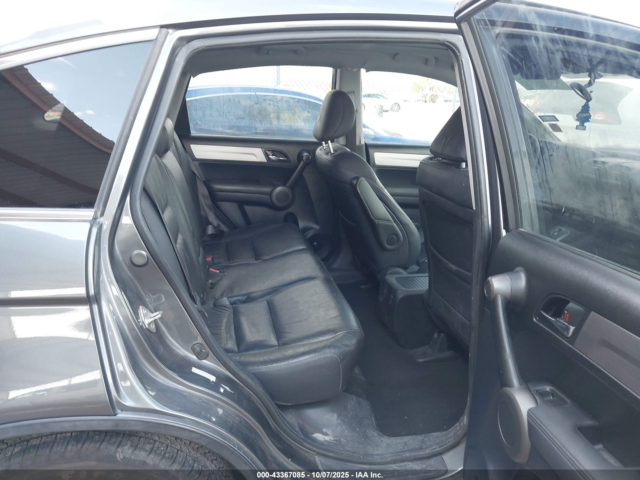 HONDA CR-V image 8
