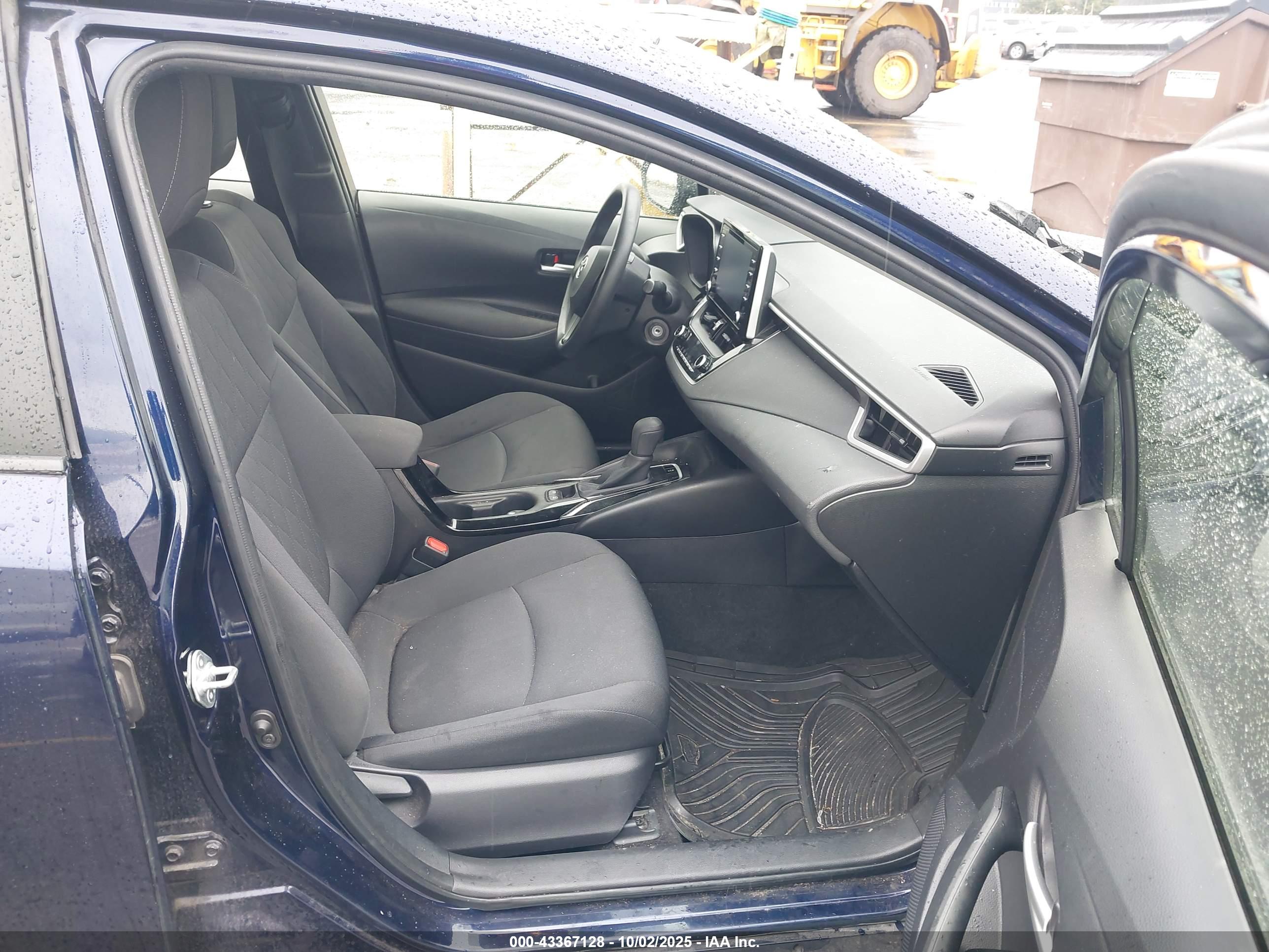 TOYOTA COROLLA image 5