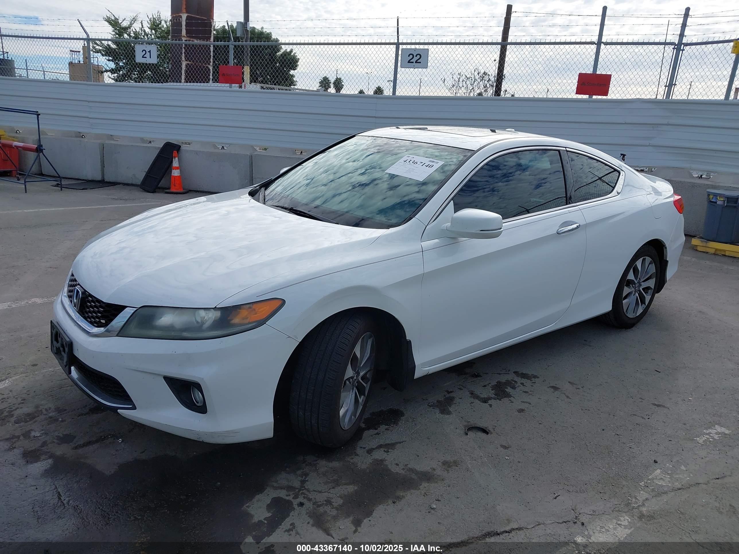 HONDA ACCORD image 2