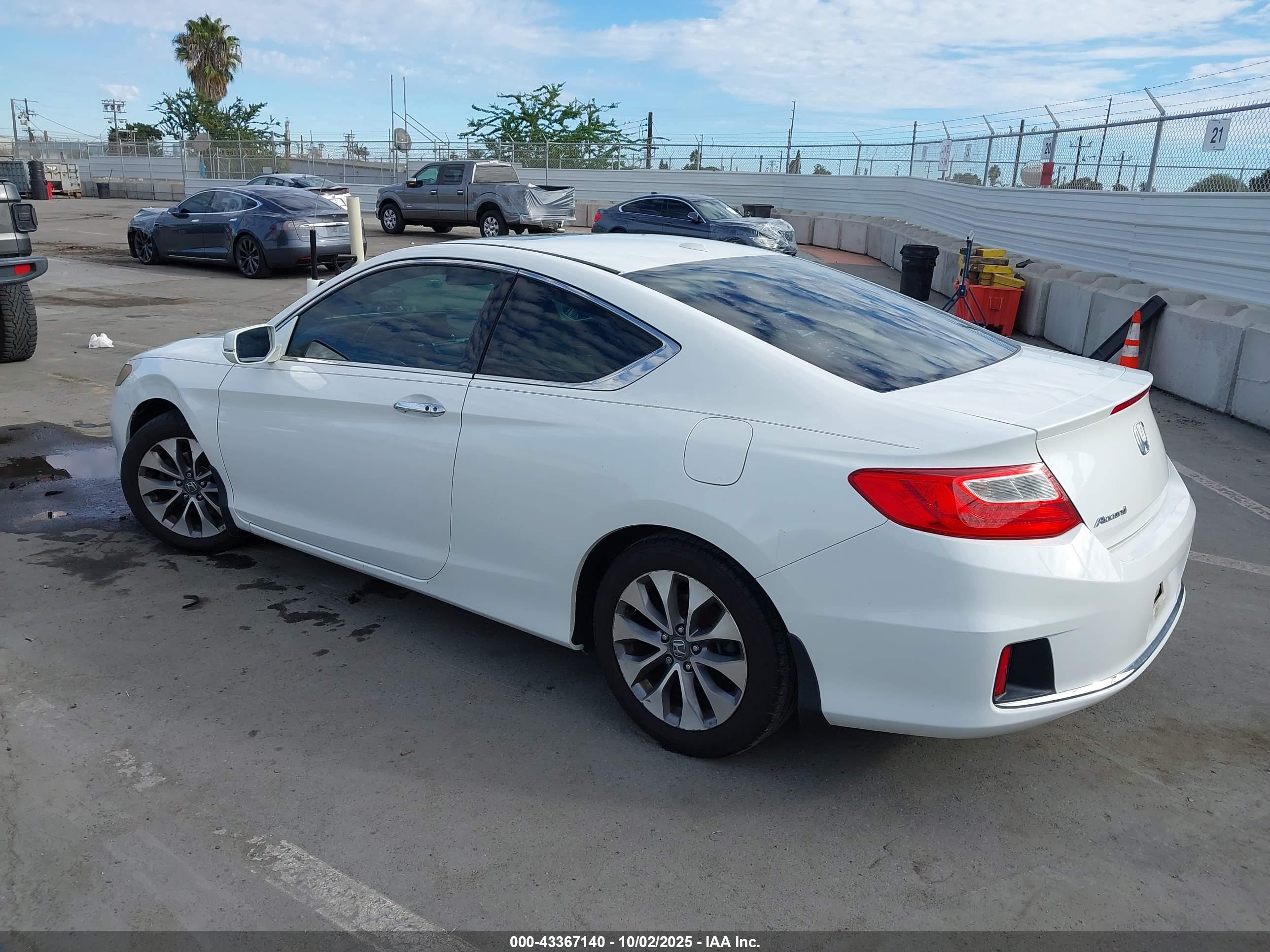 HONDA ACCORD image 3