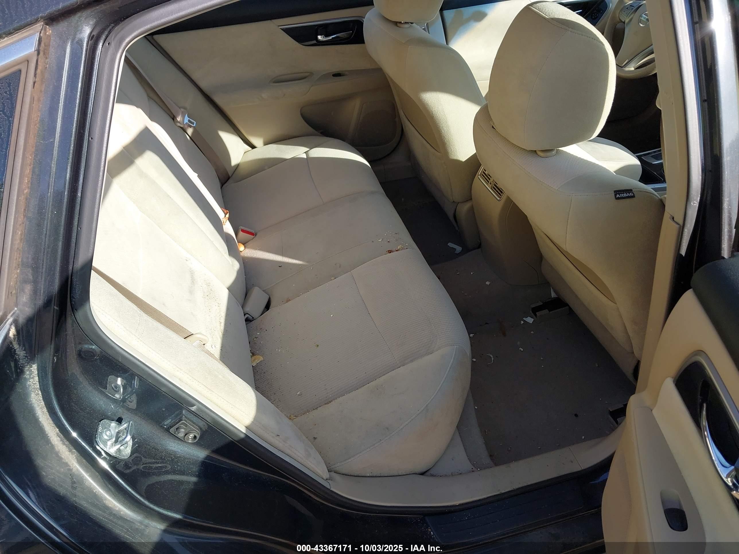 NISSAN ALTIMA image 8