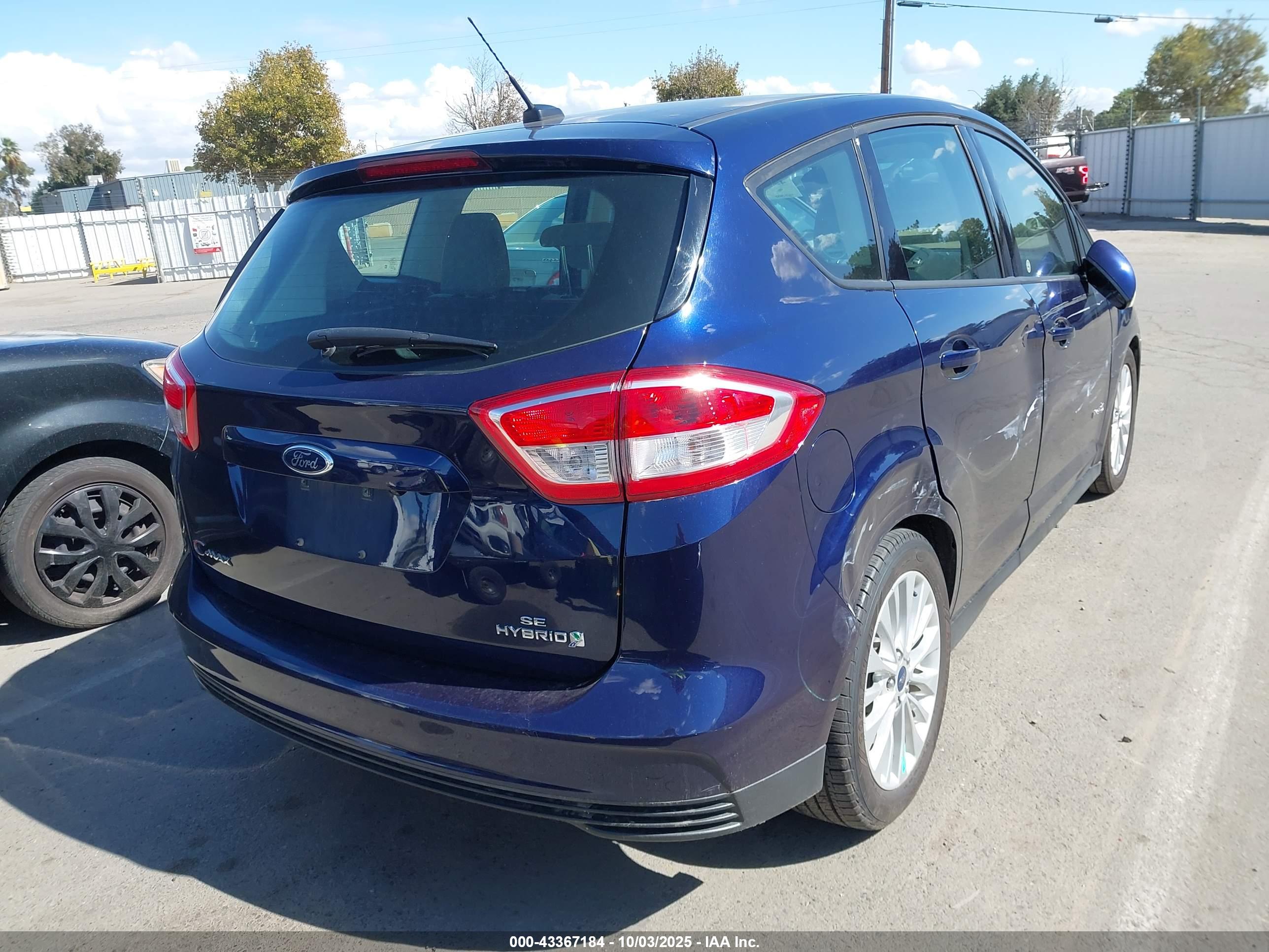 FORD C-MAX image 4