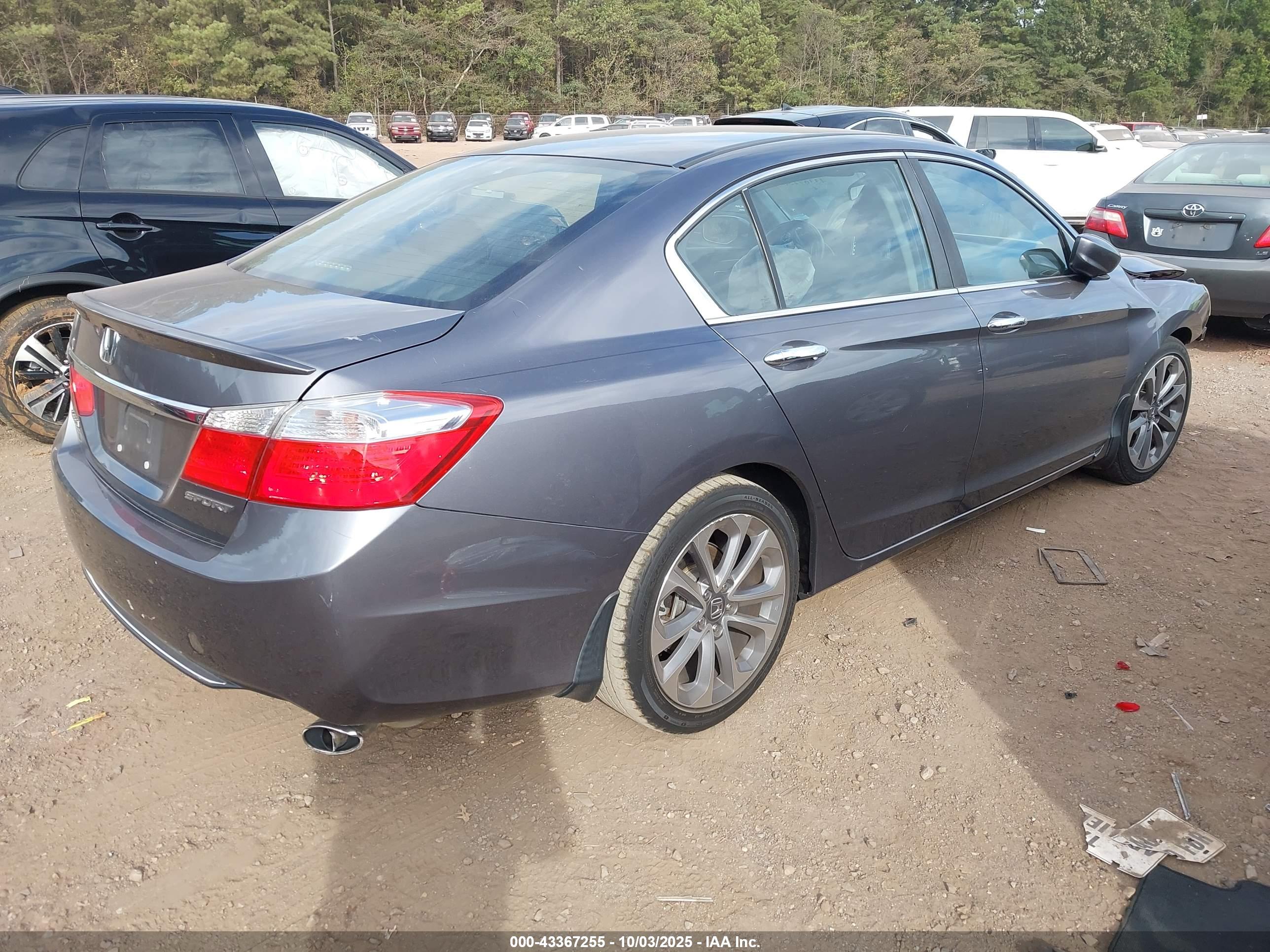 HONDA ACCORD image 4