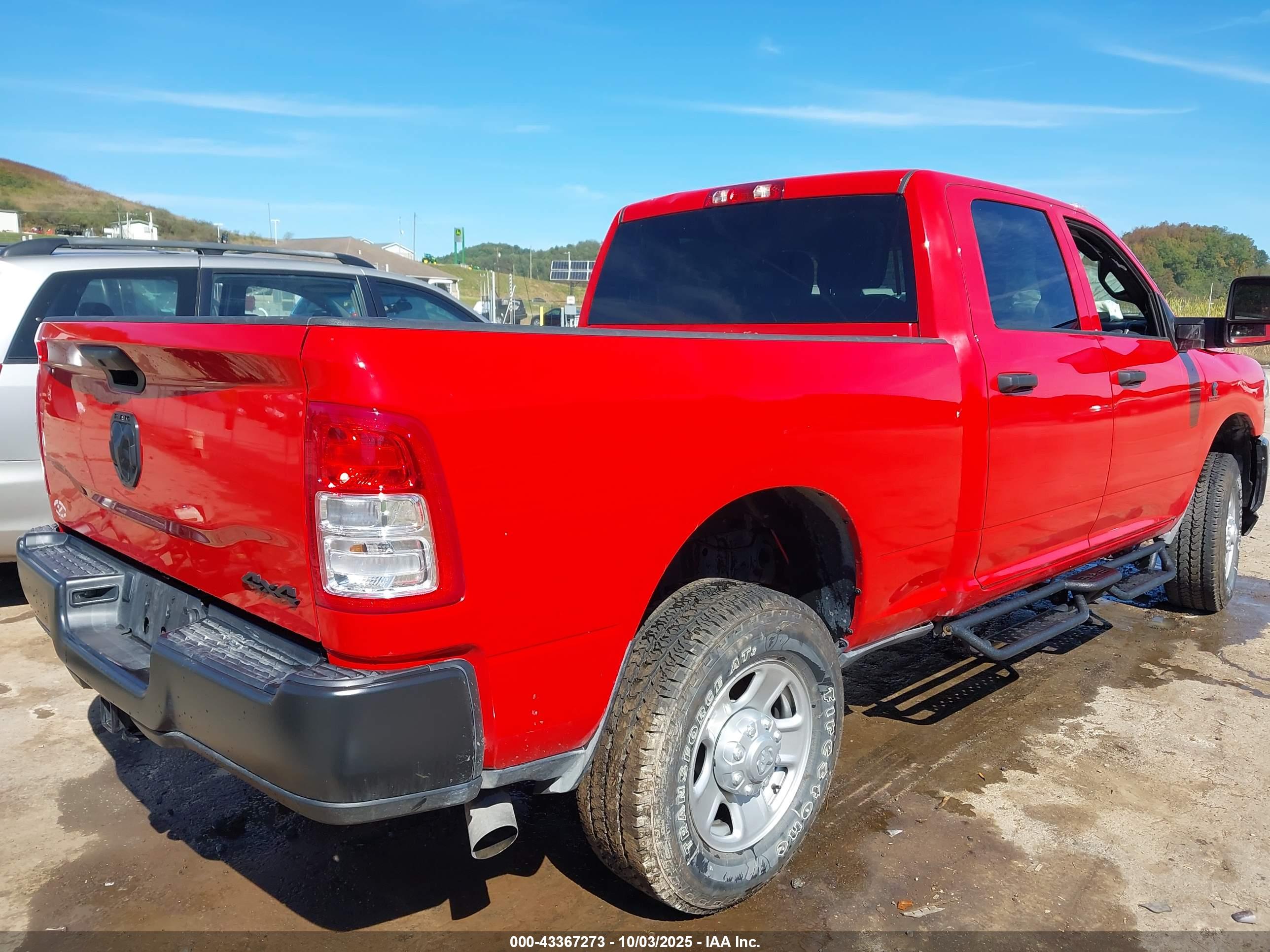 RAM 3500 image 4