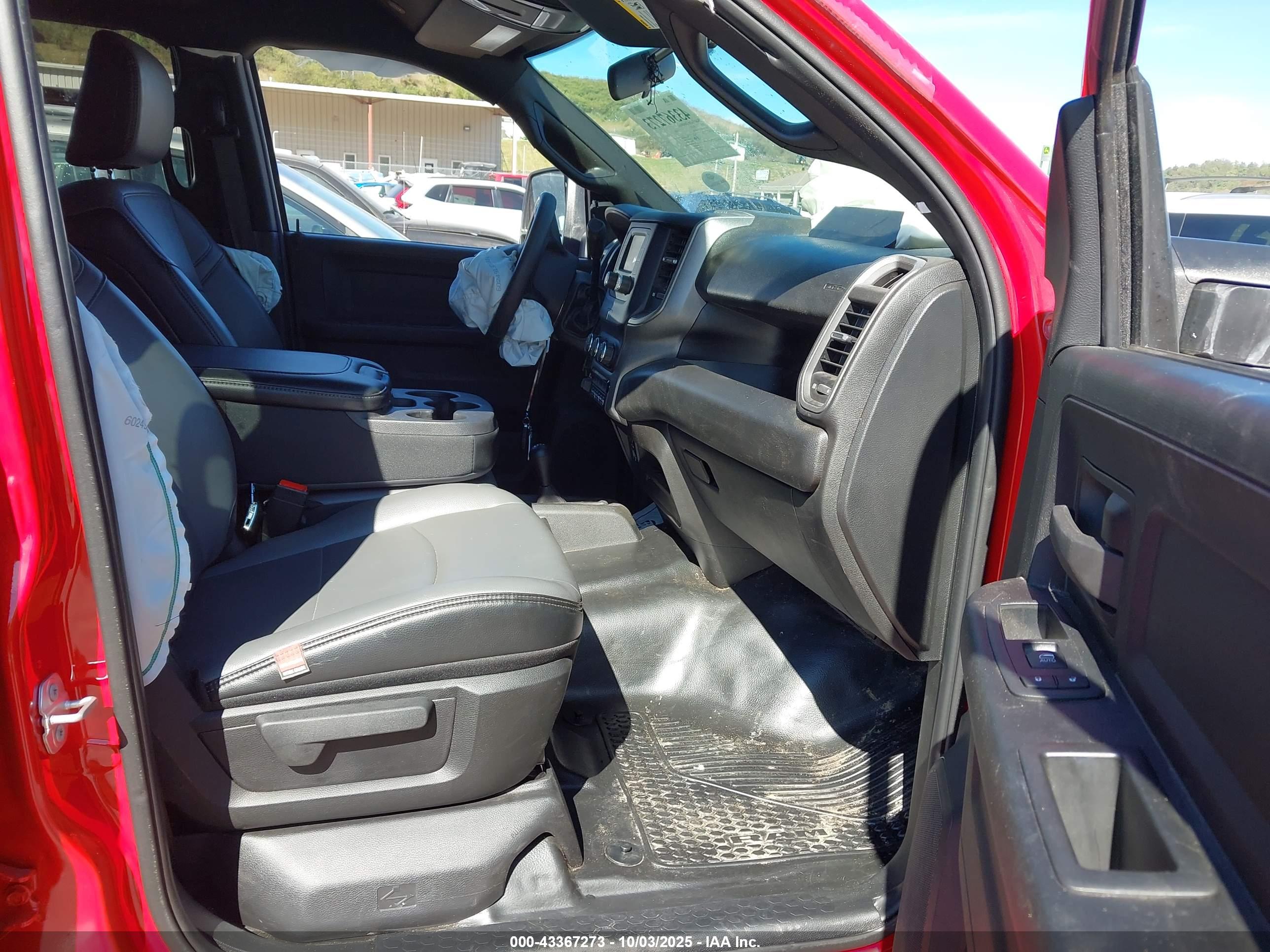 RAM 3500 image 5