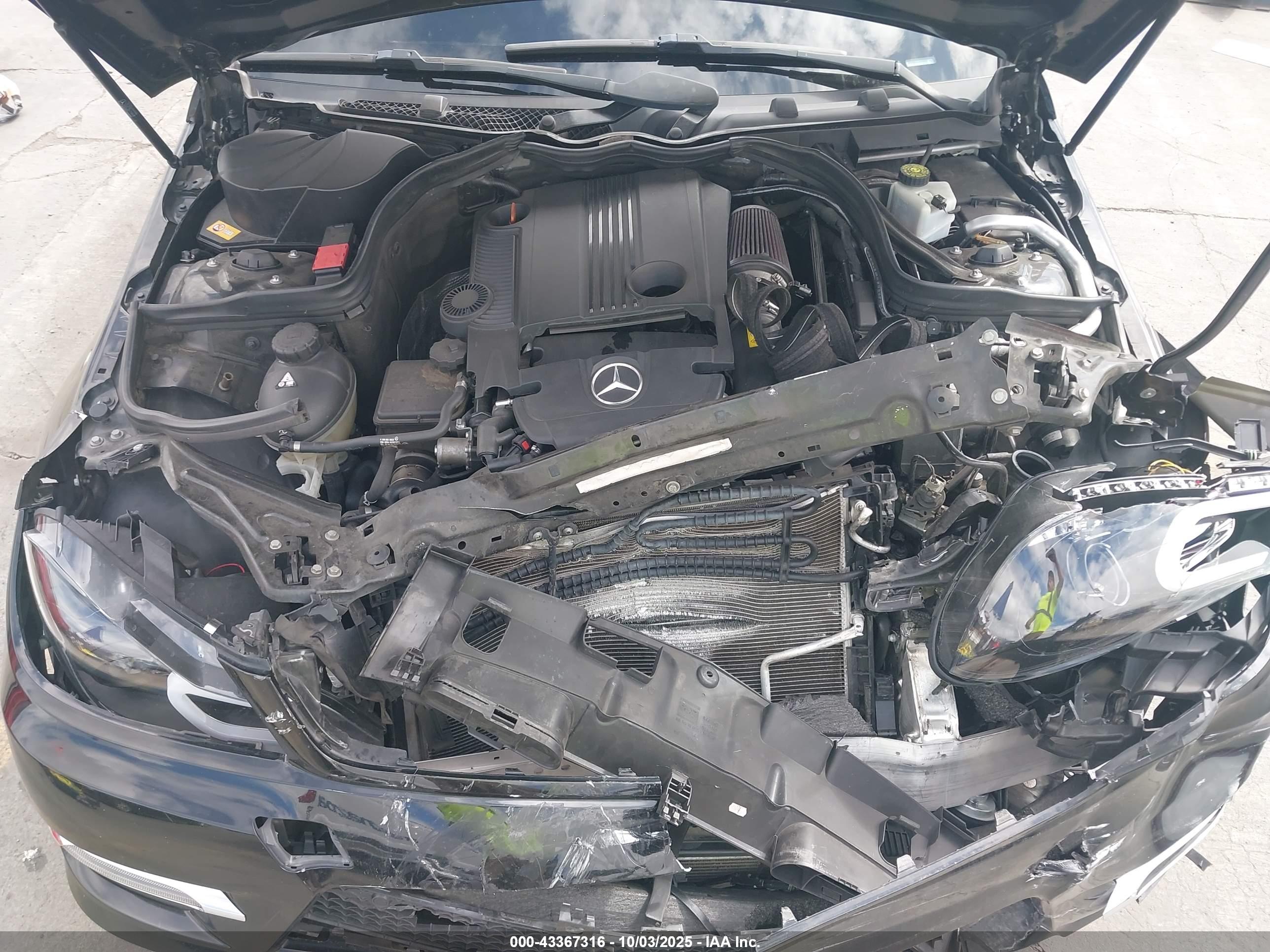 MERCEDES-BENZ C image 10