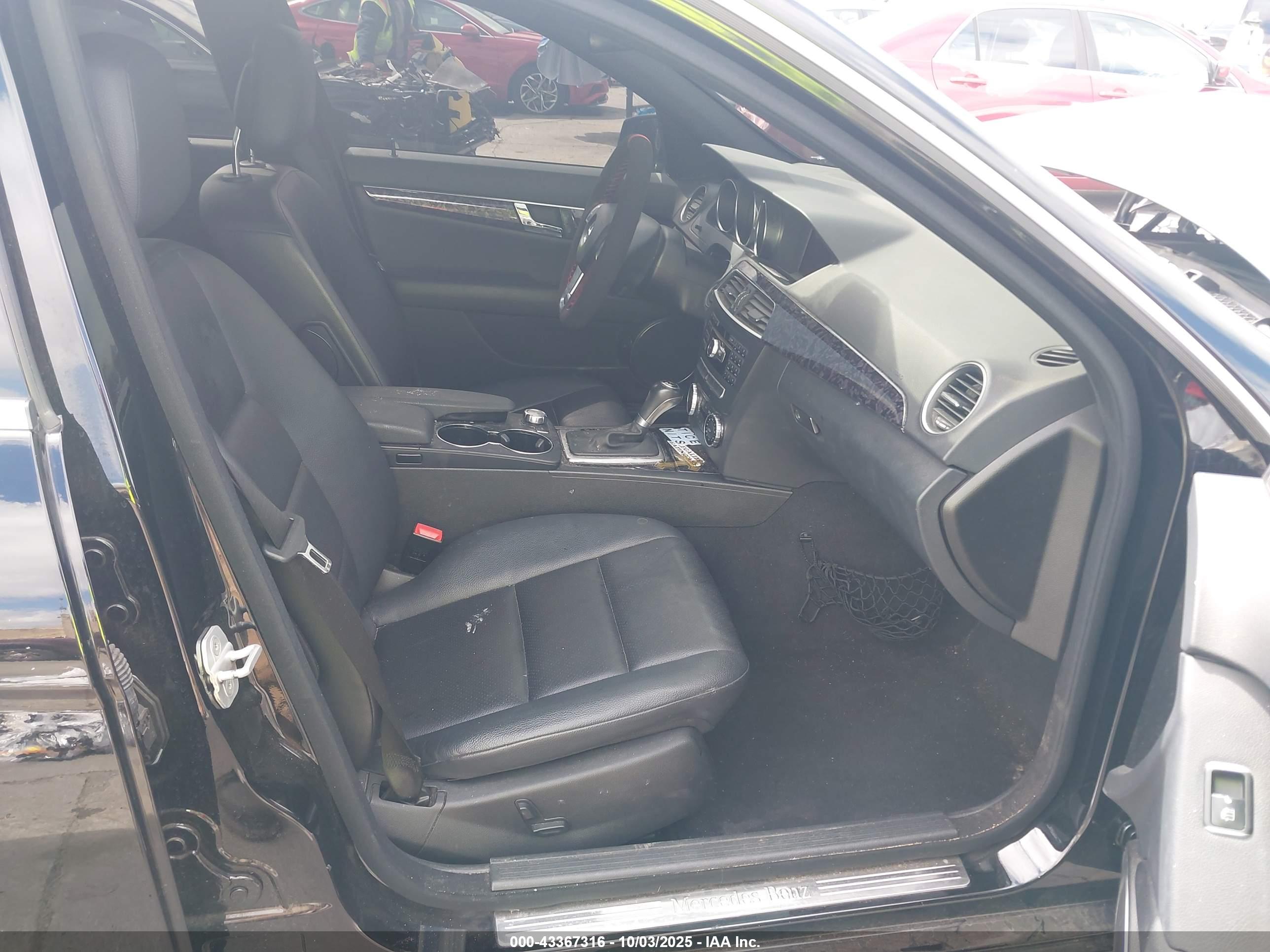 MERCEDES-BENZ C image 5