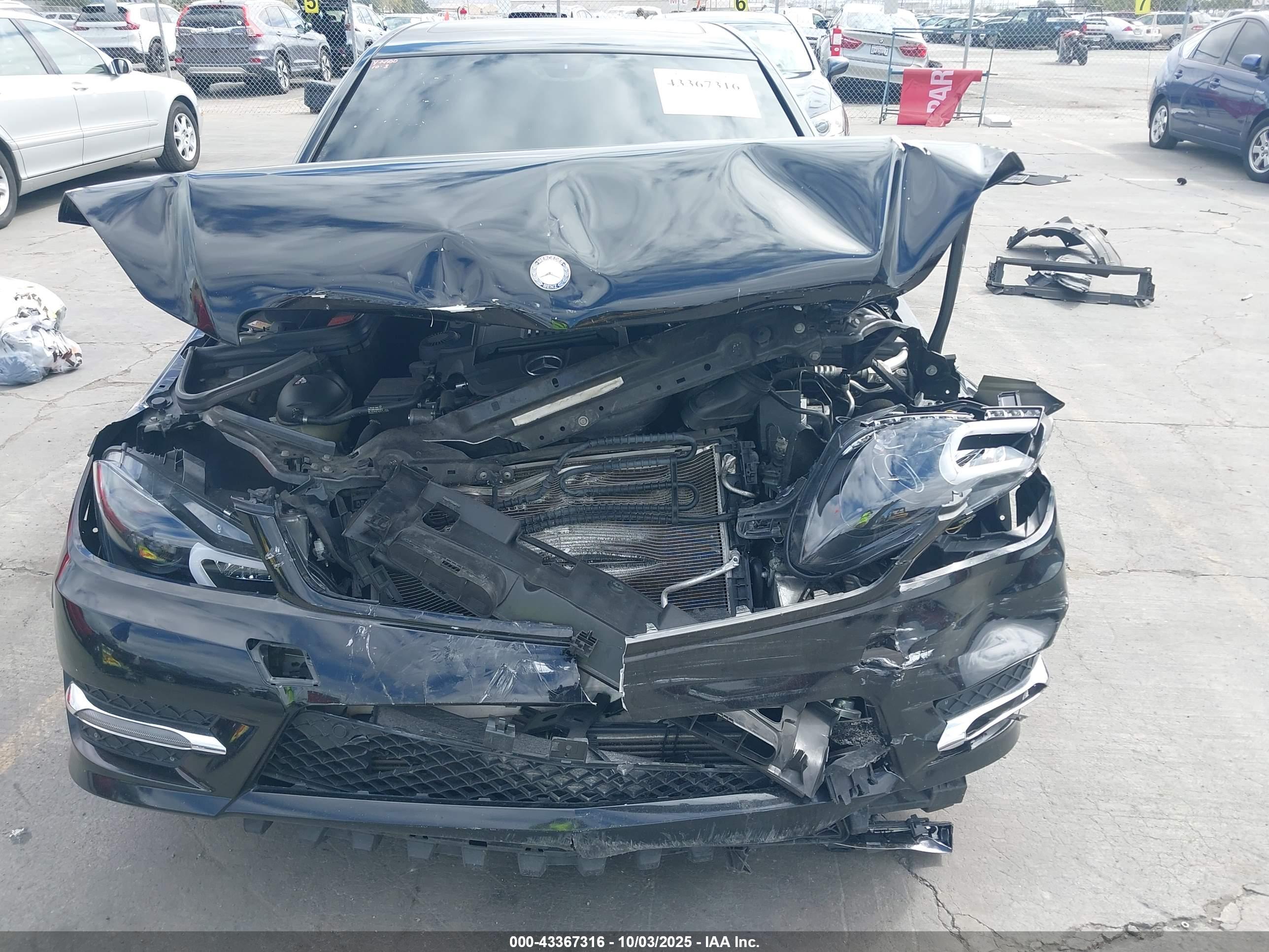 MERCEDES-BENZ C image 6