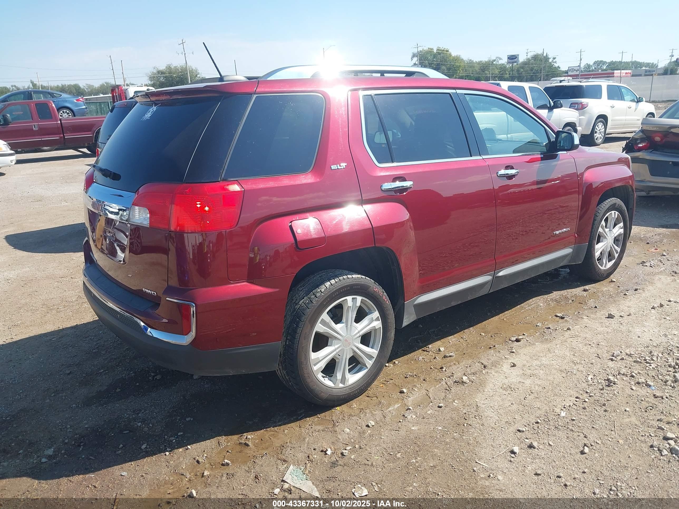 GMC TERRAIN image 4