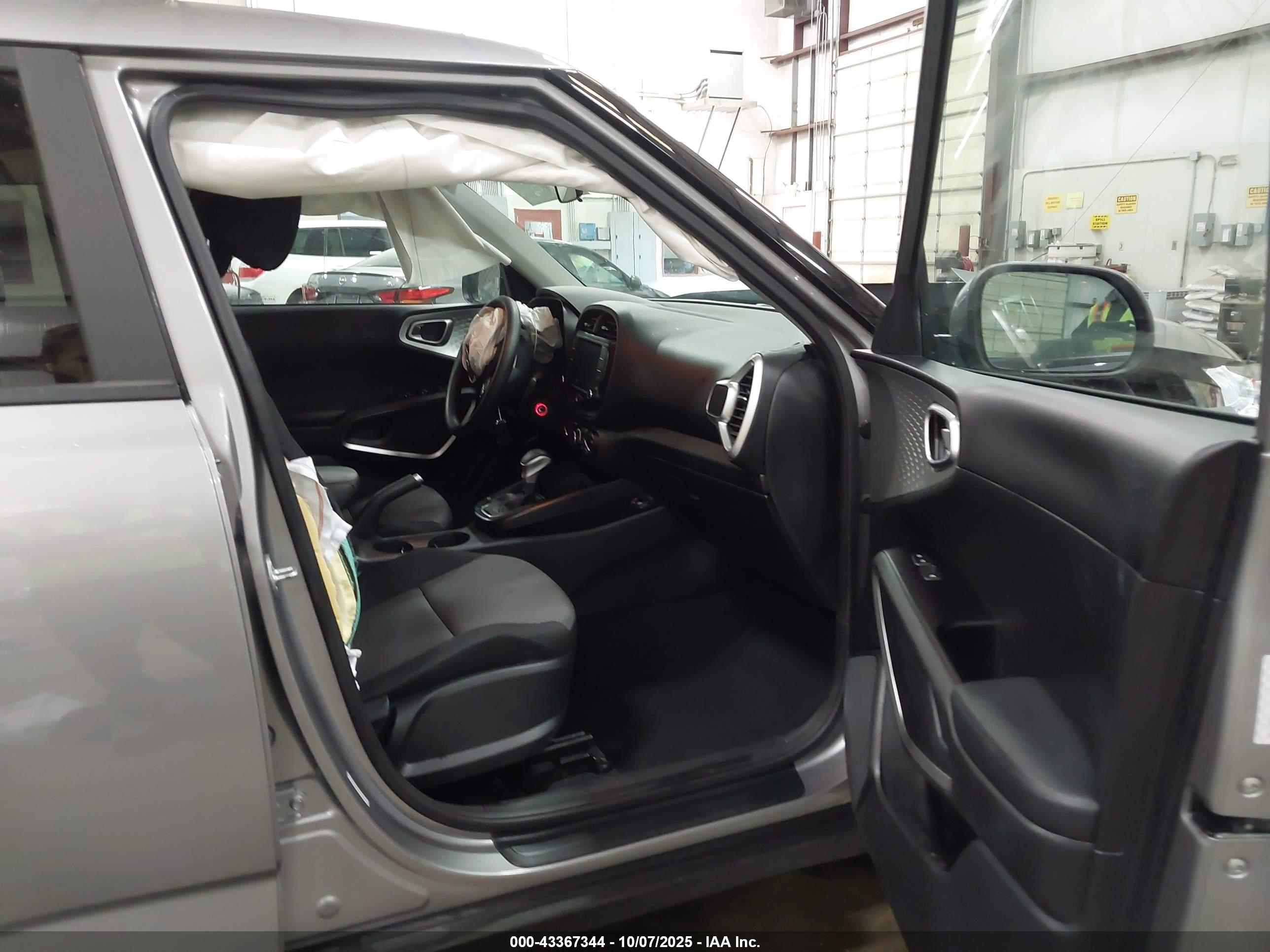 KIA SOUL image 5