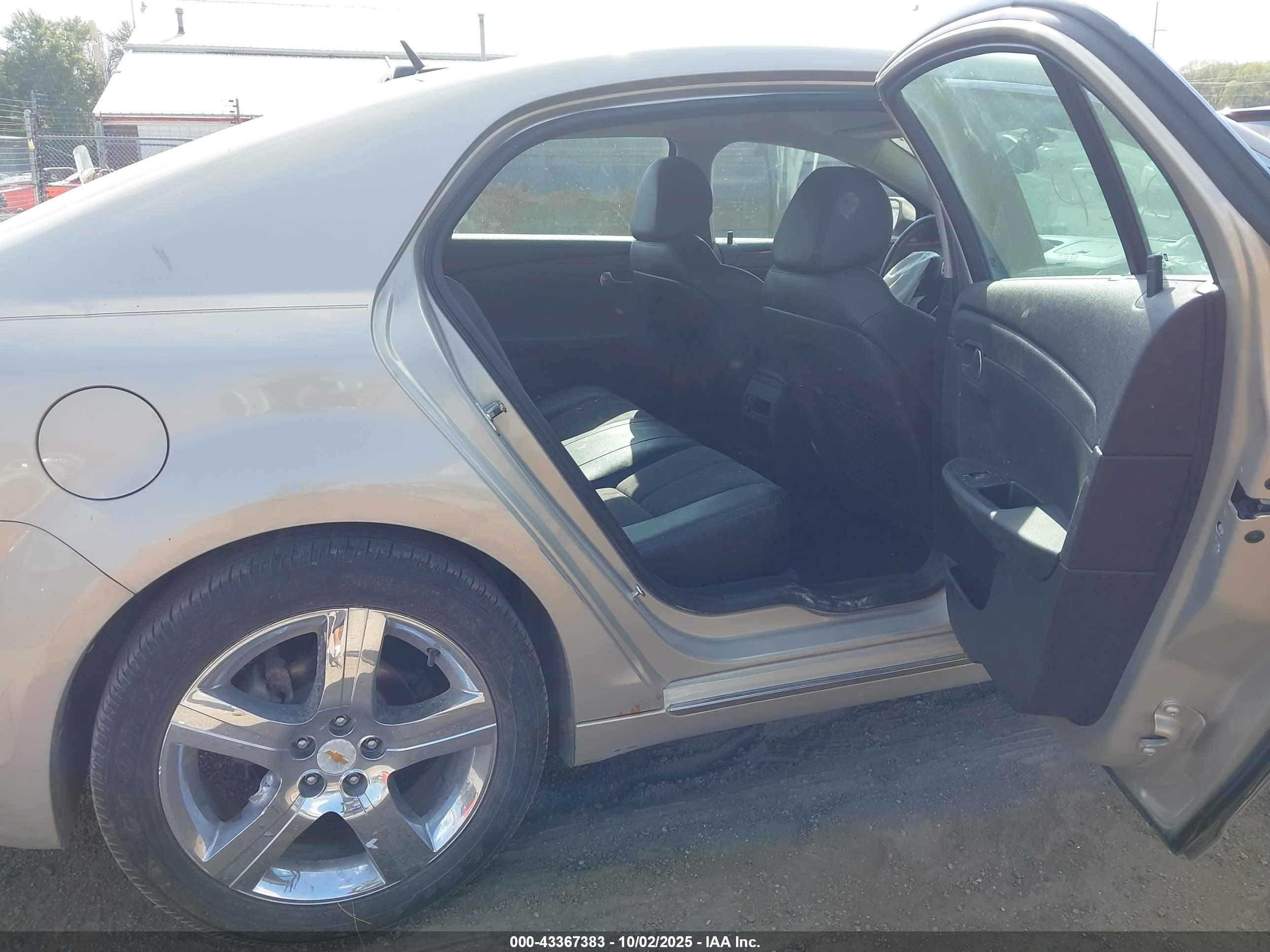 CHEVROLET MALIBU image 8