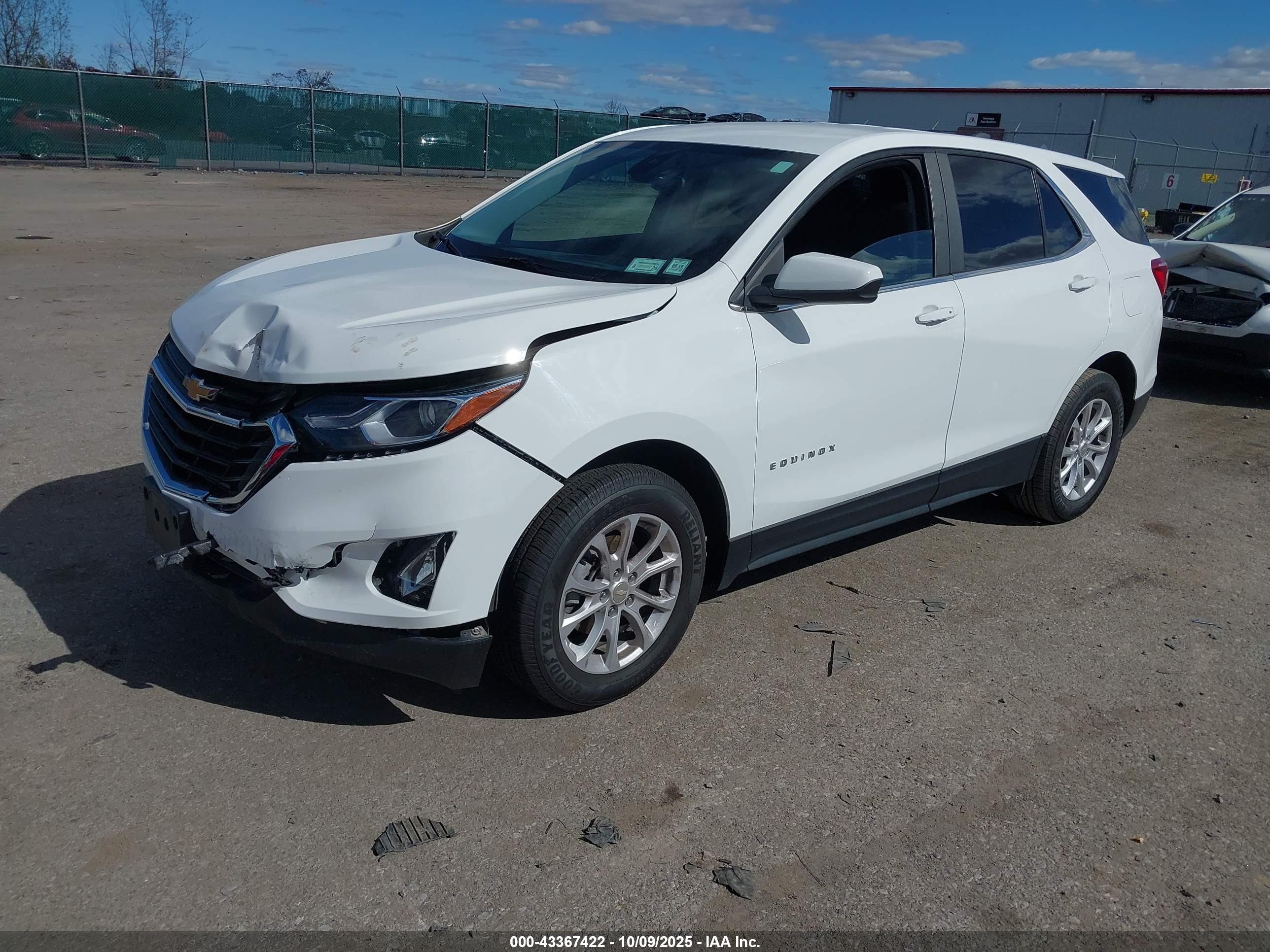 CHEVROLET EQUINOX image 2