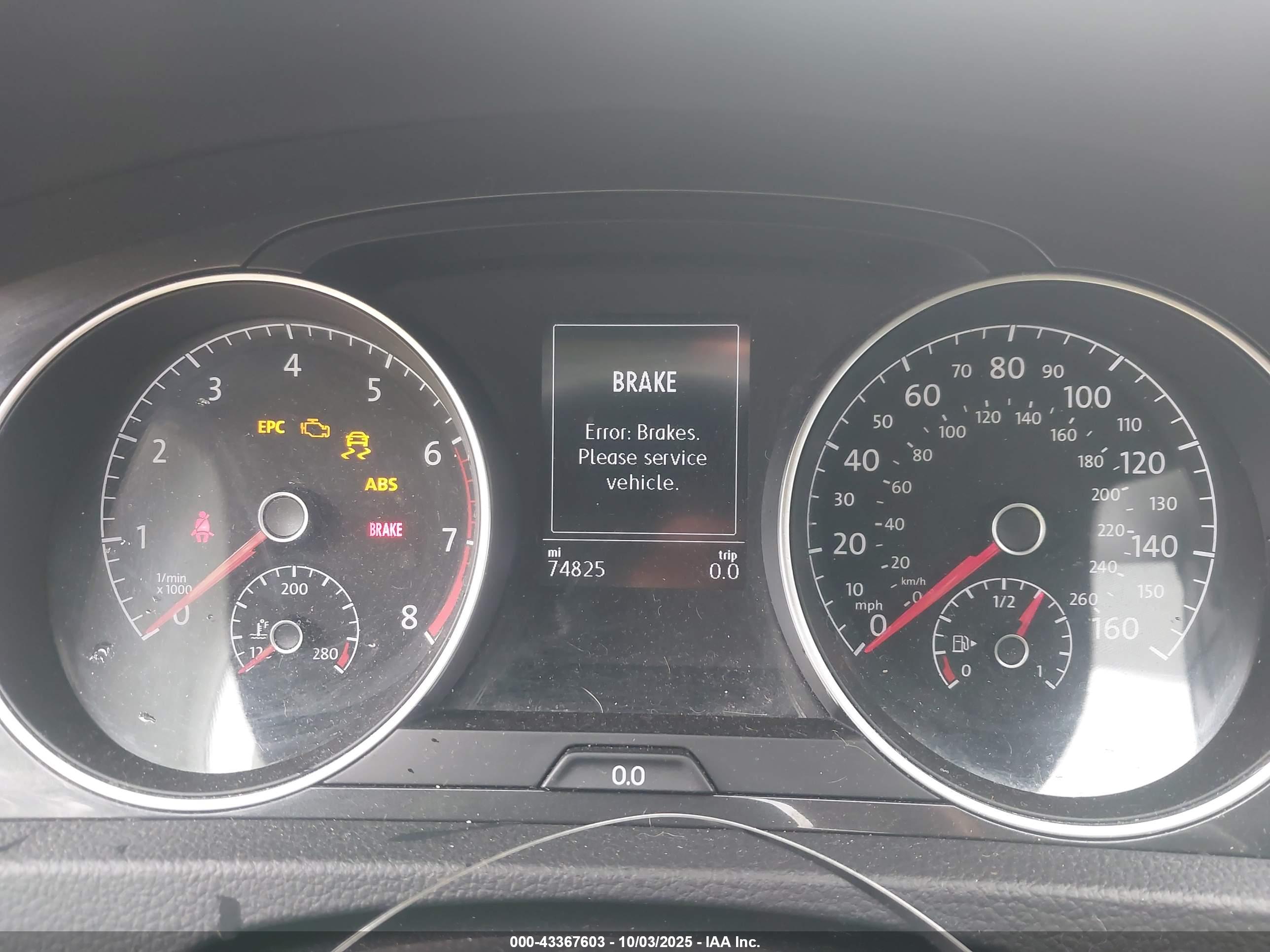 VOLKSWAGEN GOLF image 7