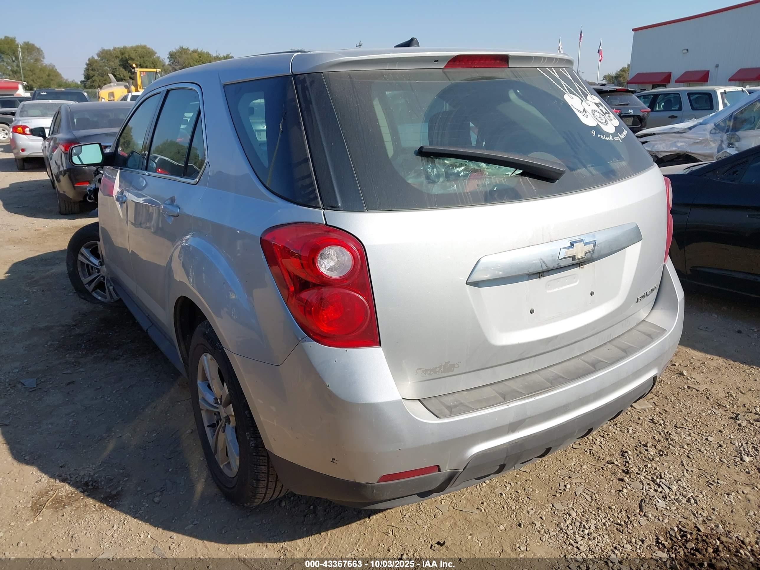 CHEVROLET EQUINOX image 3