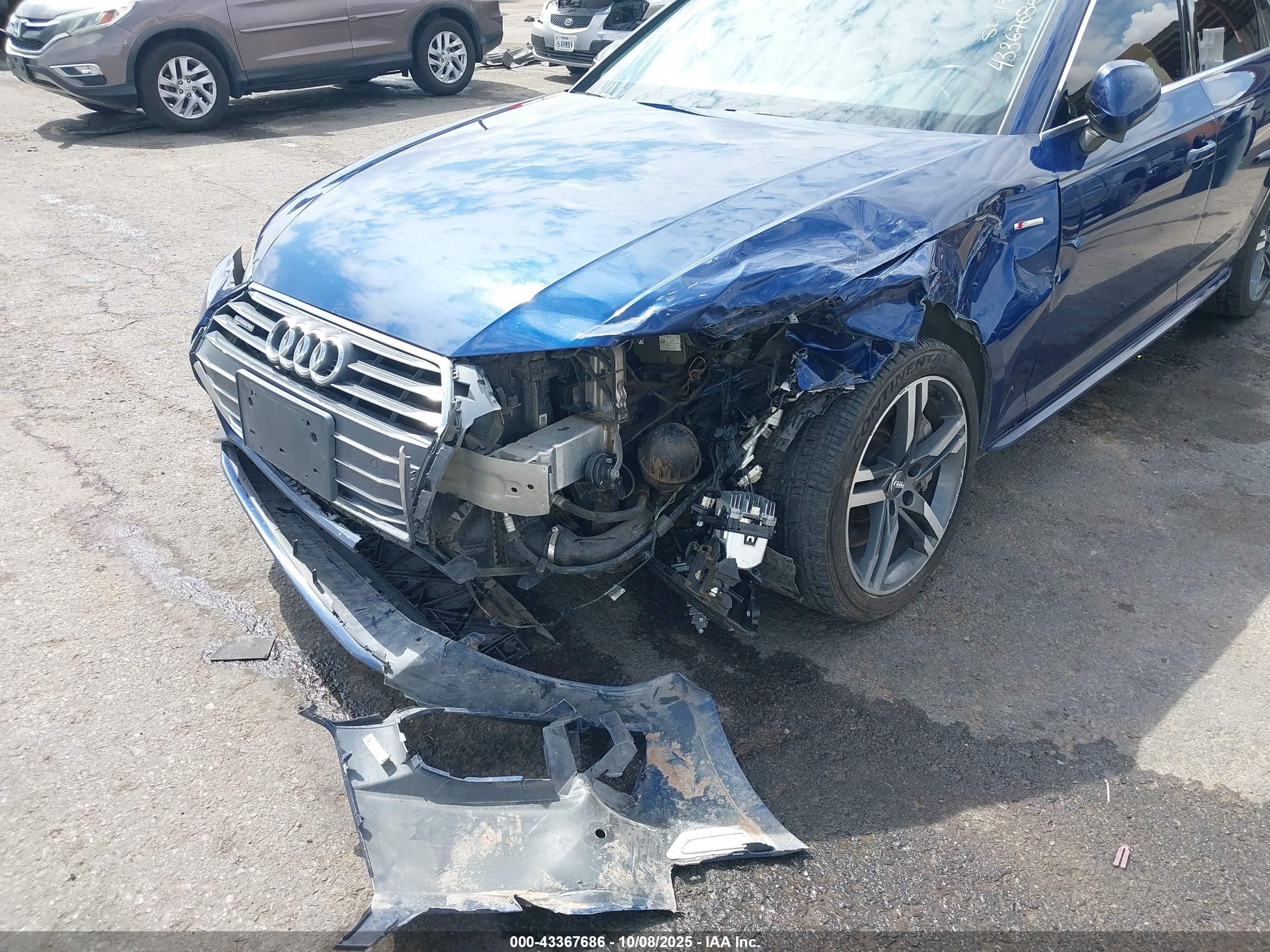 AUDI A4 image 6