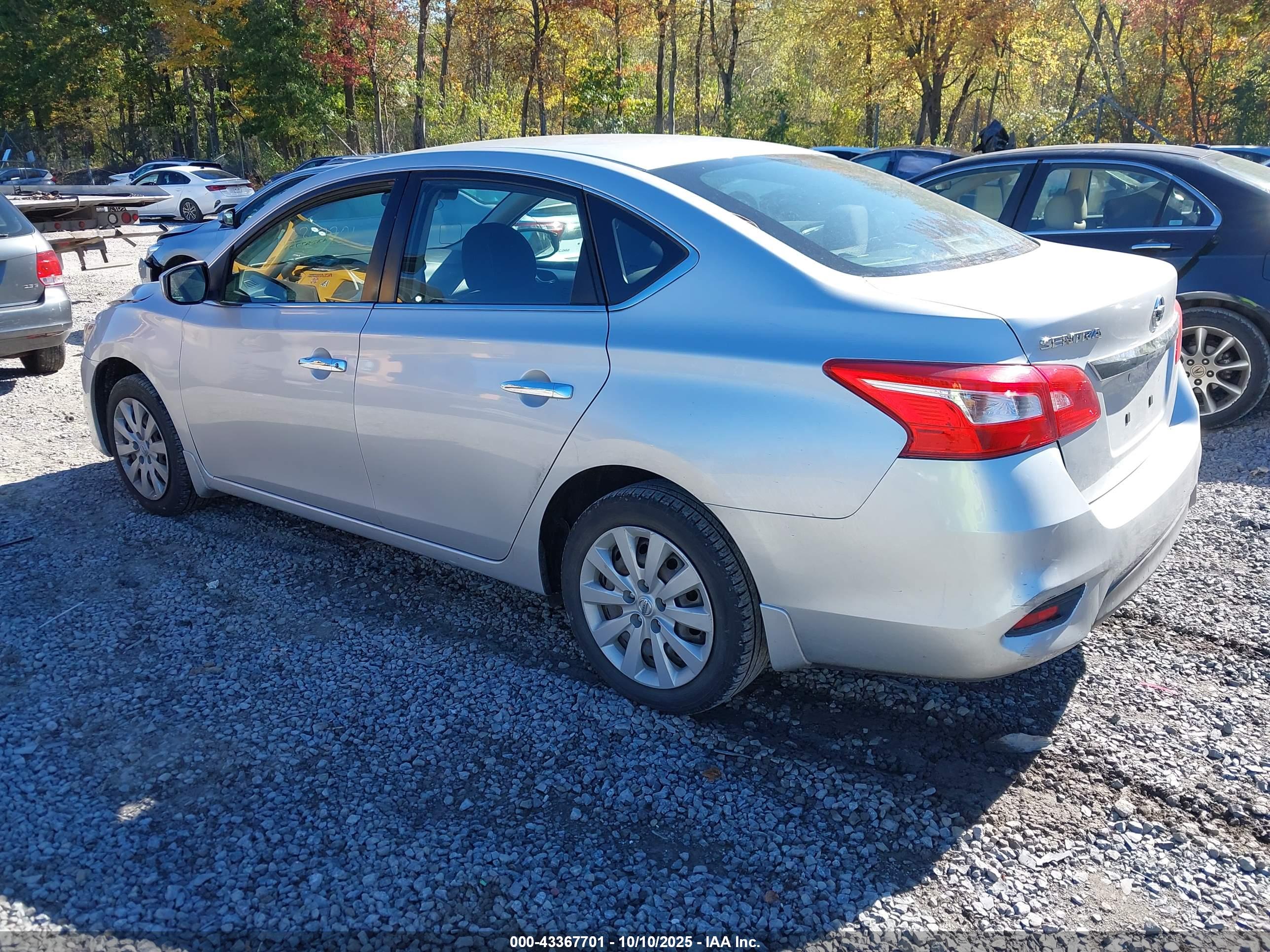 NISSAN SENTRA image 3
