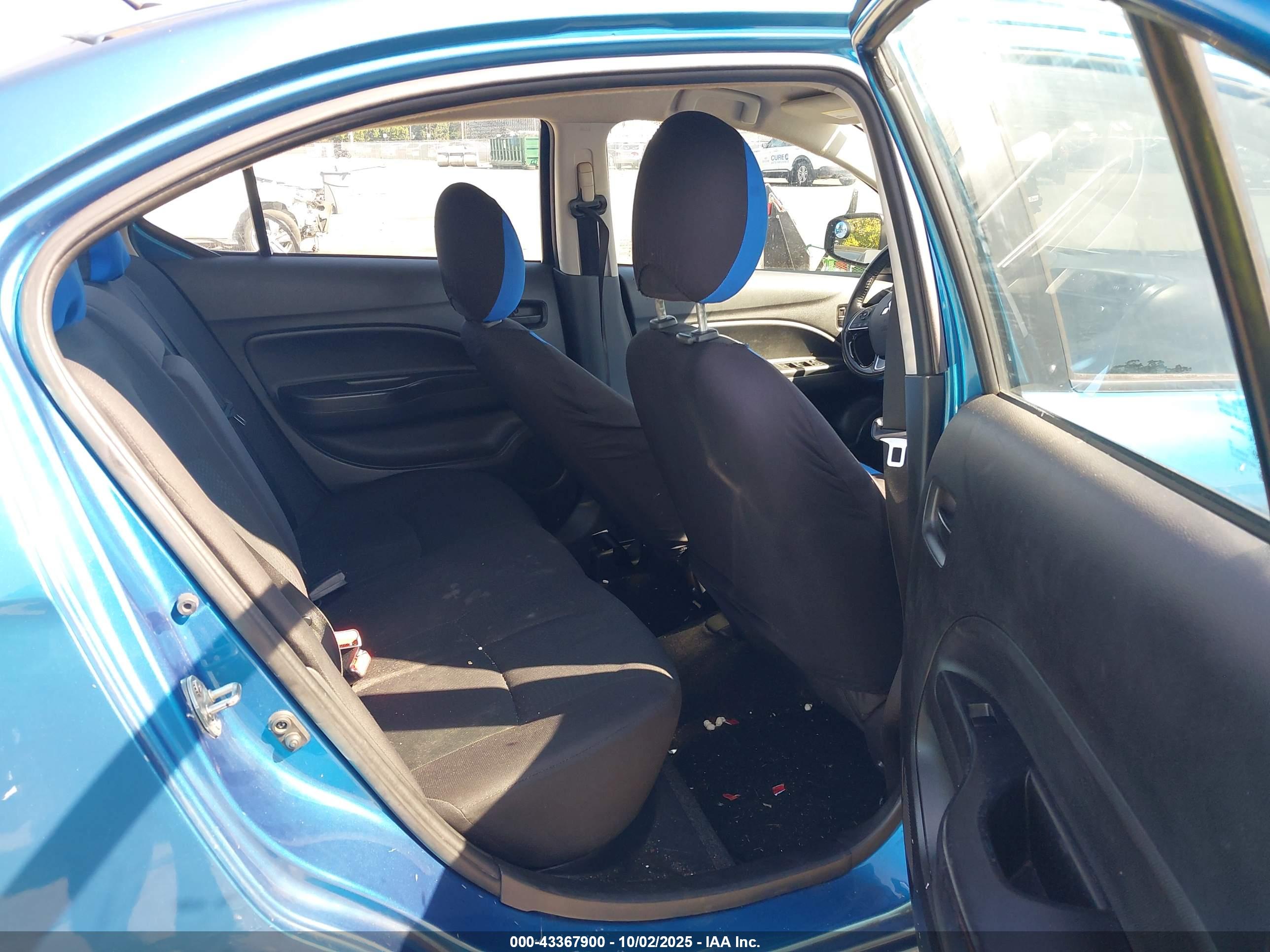 MITSUBISHI MIRAGE image 8
