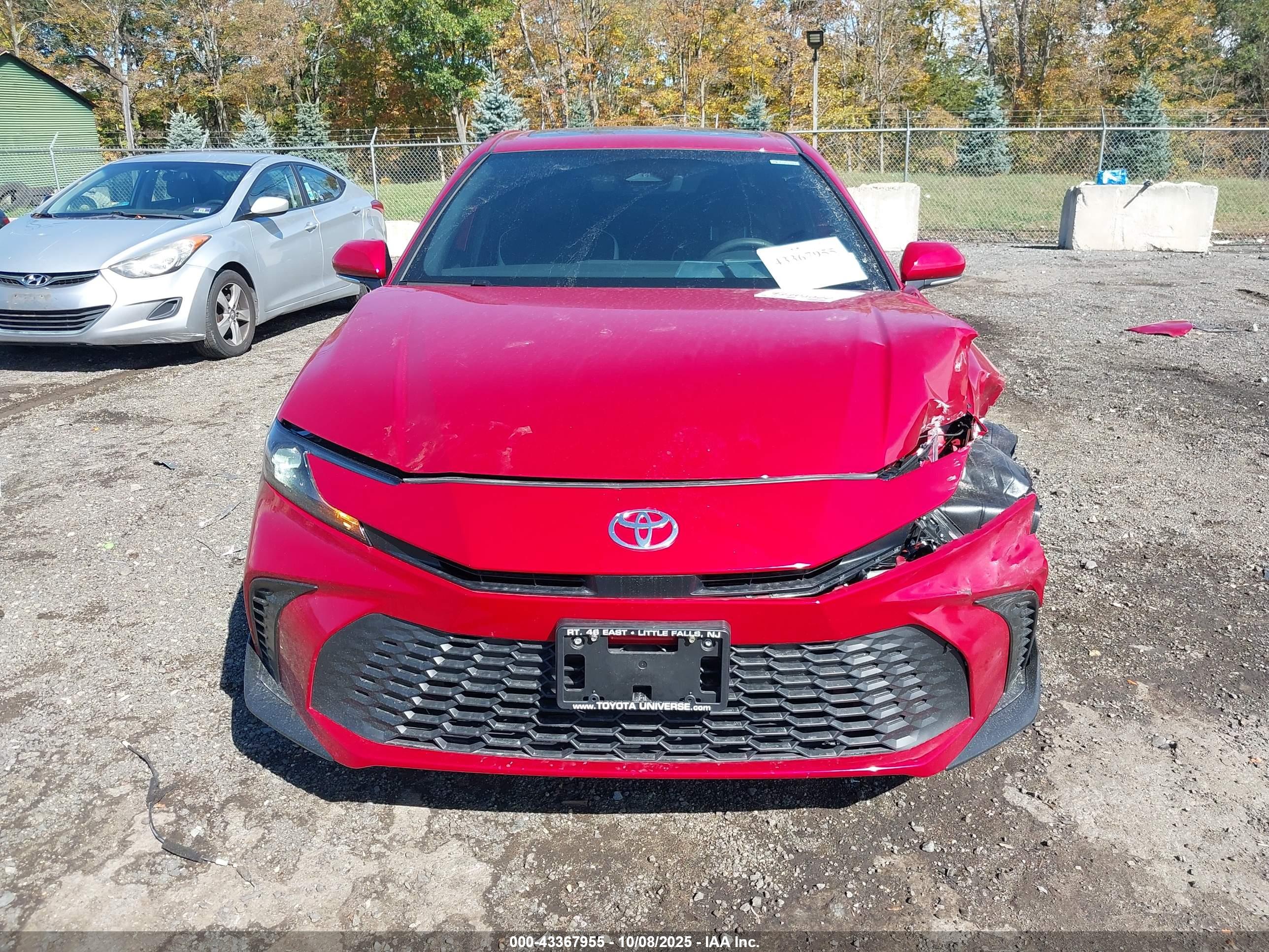 TOYOTA CAMRY image 6