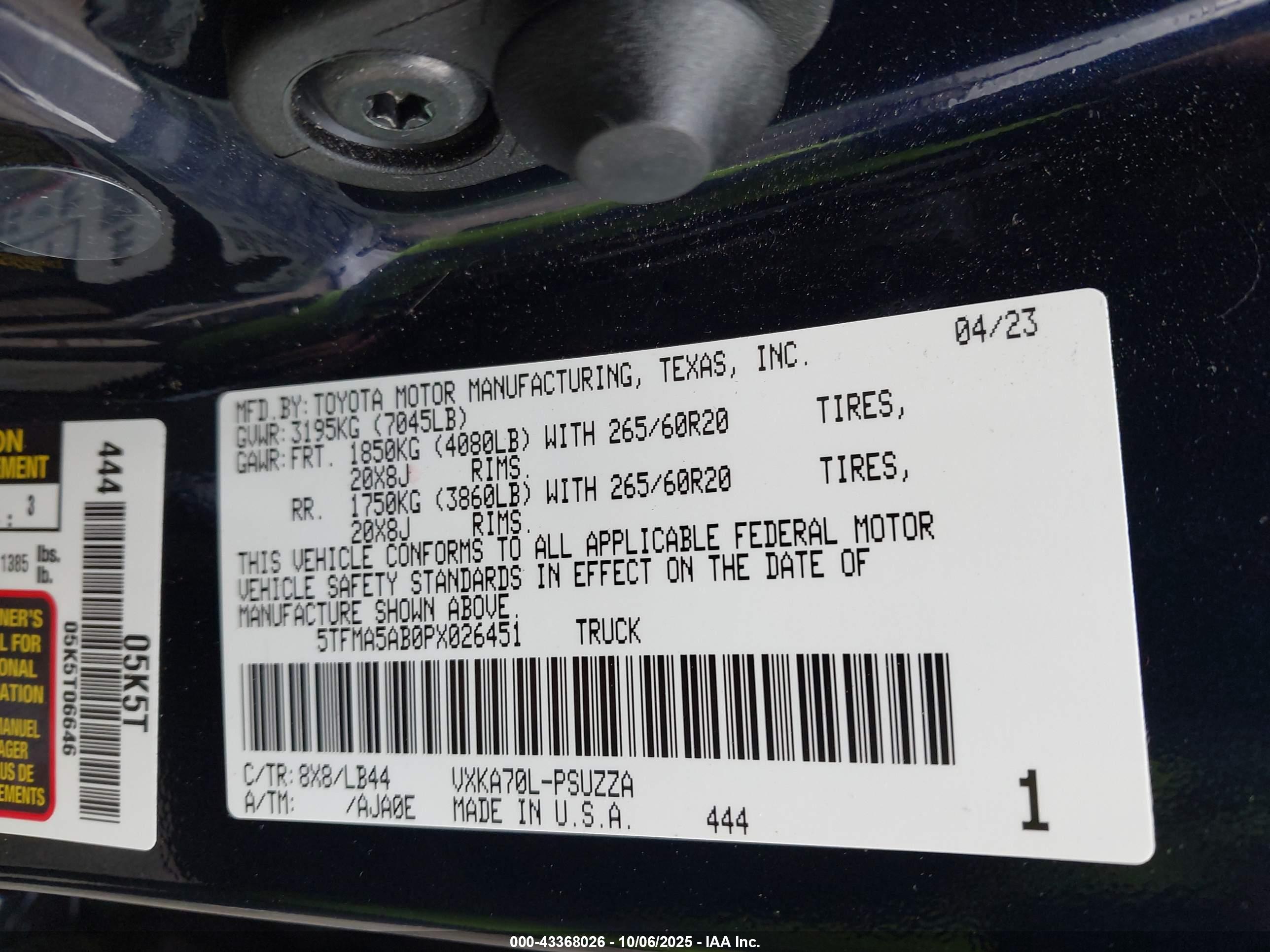 TOYOTA TUNDRA image 9