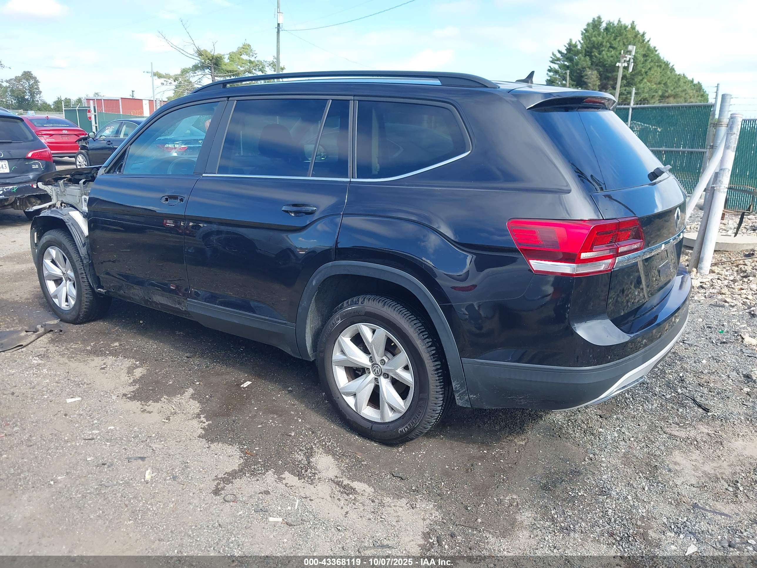 VOLKSWAGEN ATLAS image 3