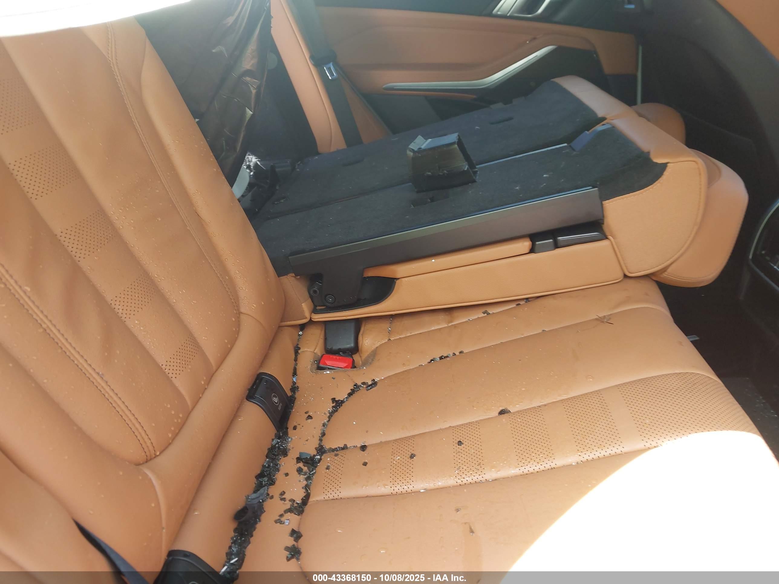 BMW X5 image 8