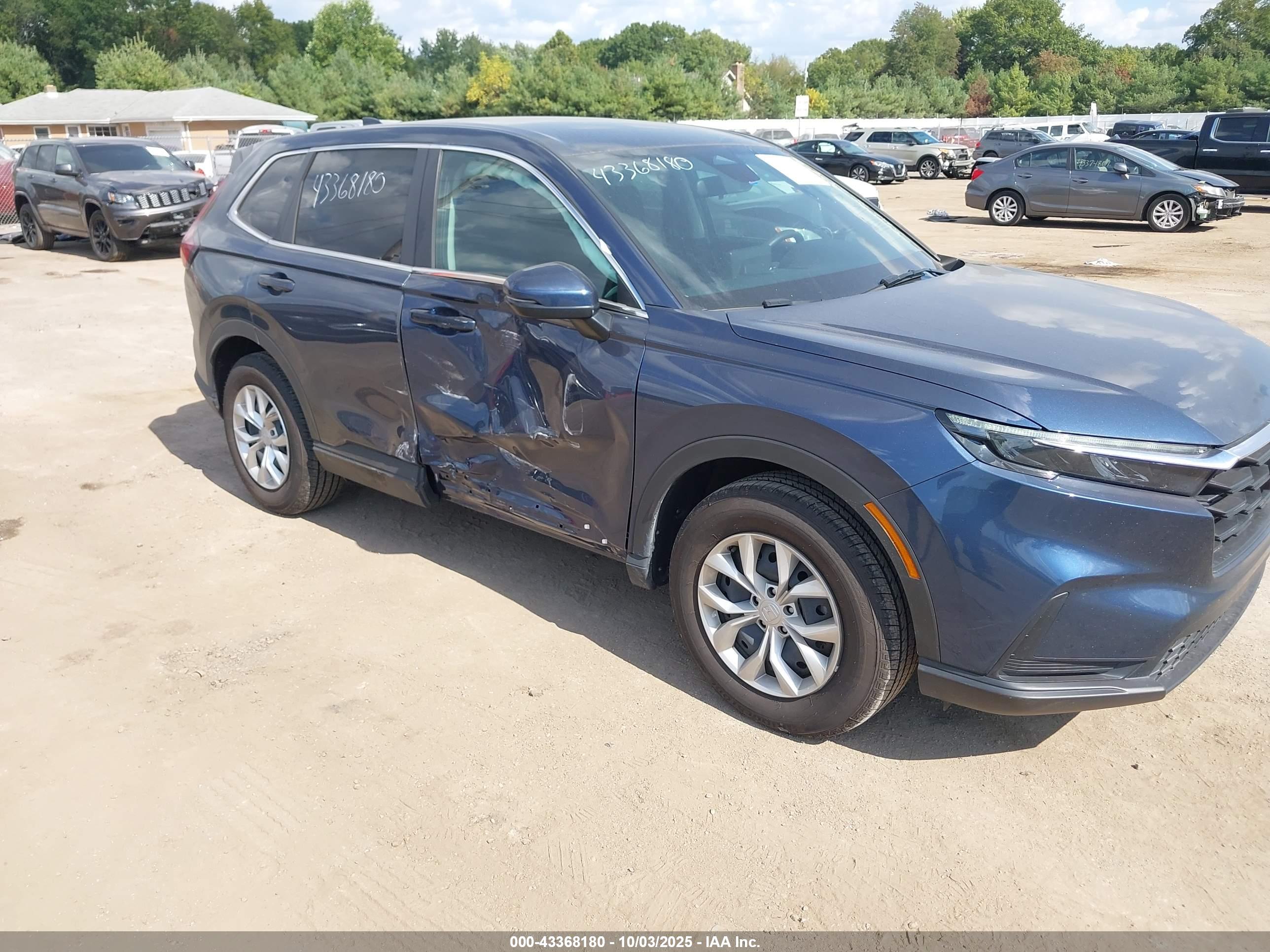 HONDA CR-V image 6