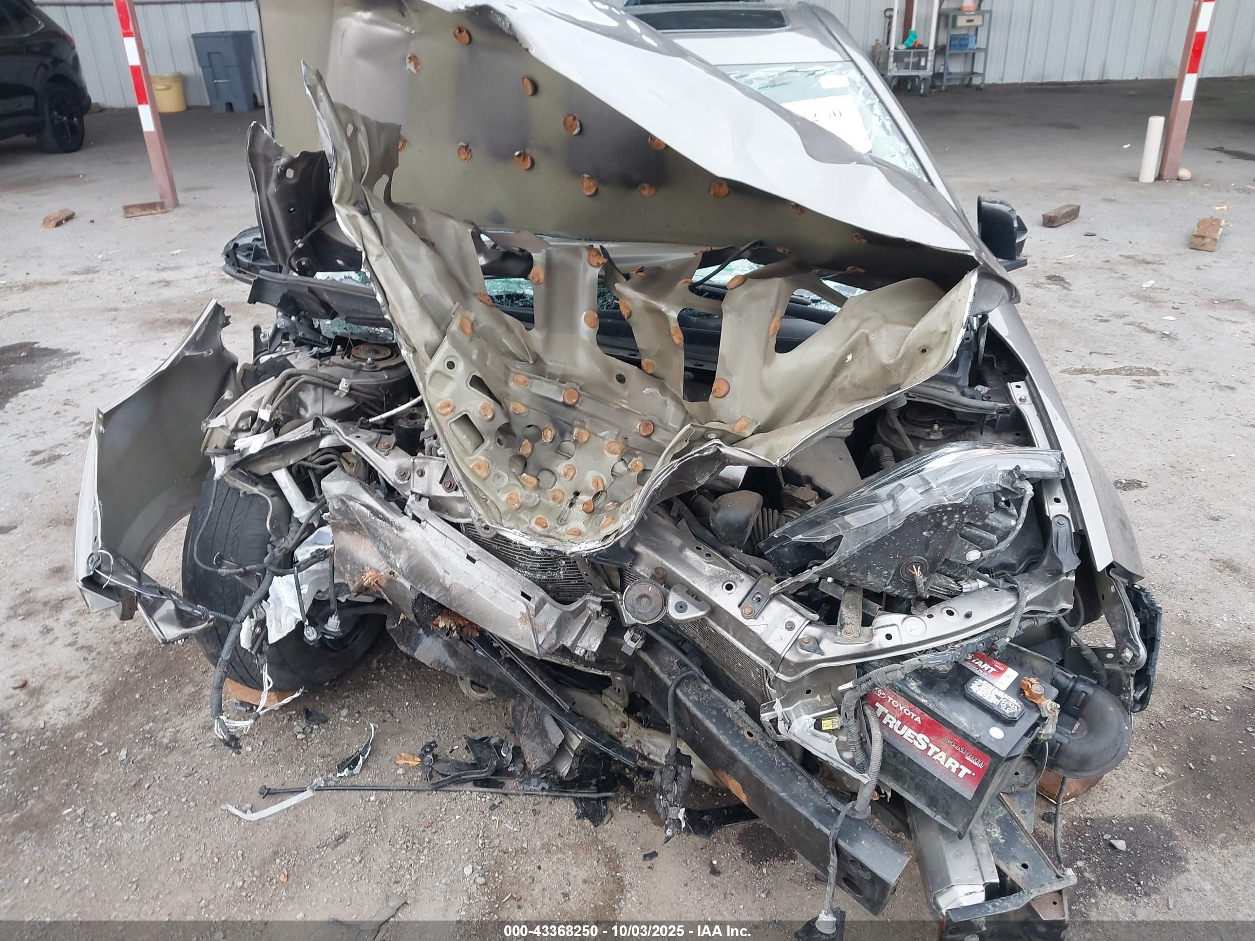 TOYOTA COROLLA image 6