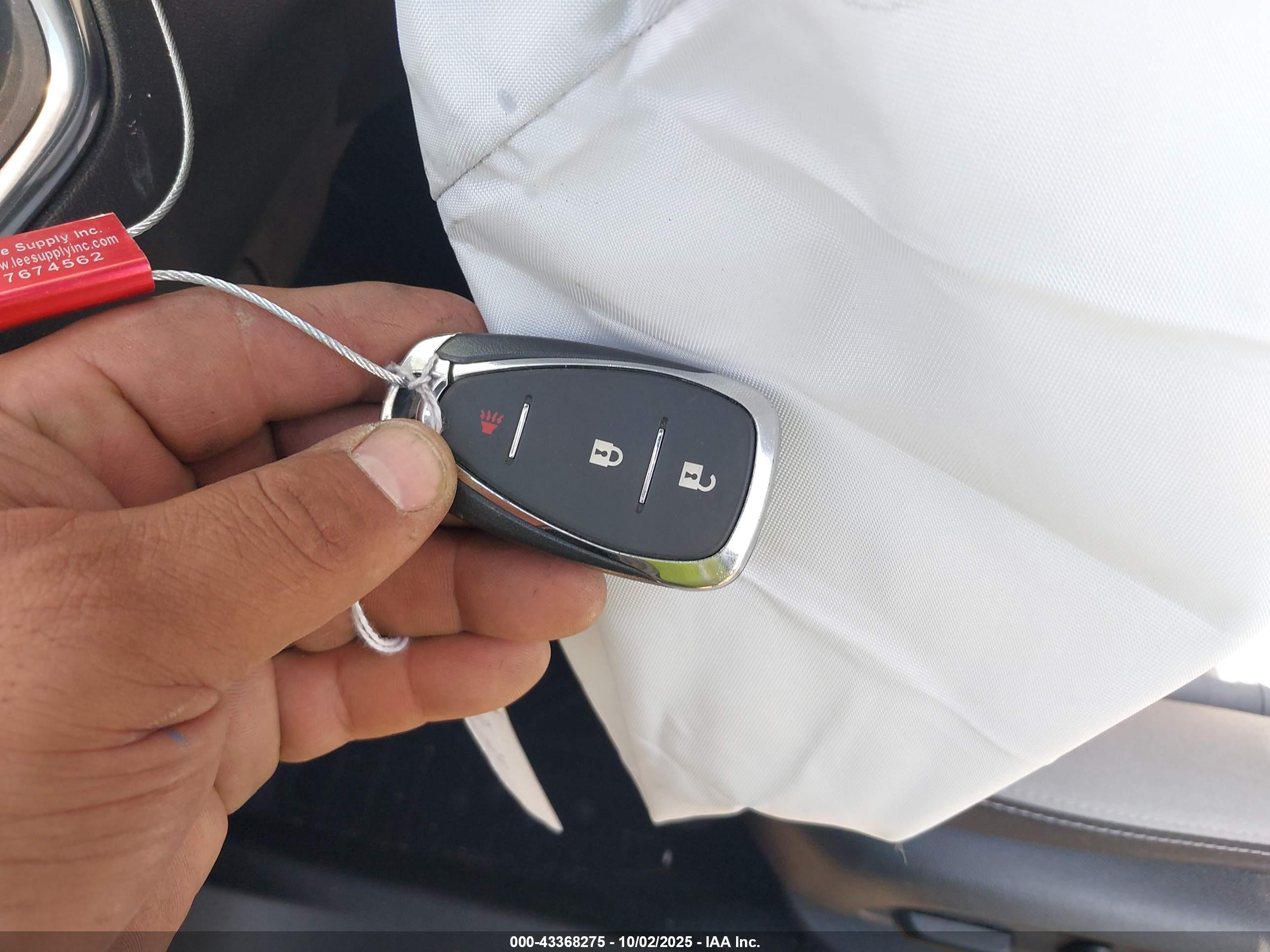 CHEVROLET EQUINOX image 11