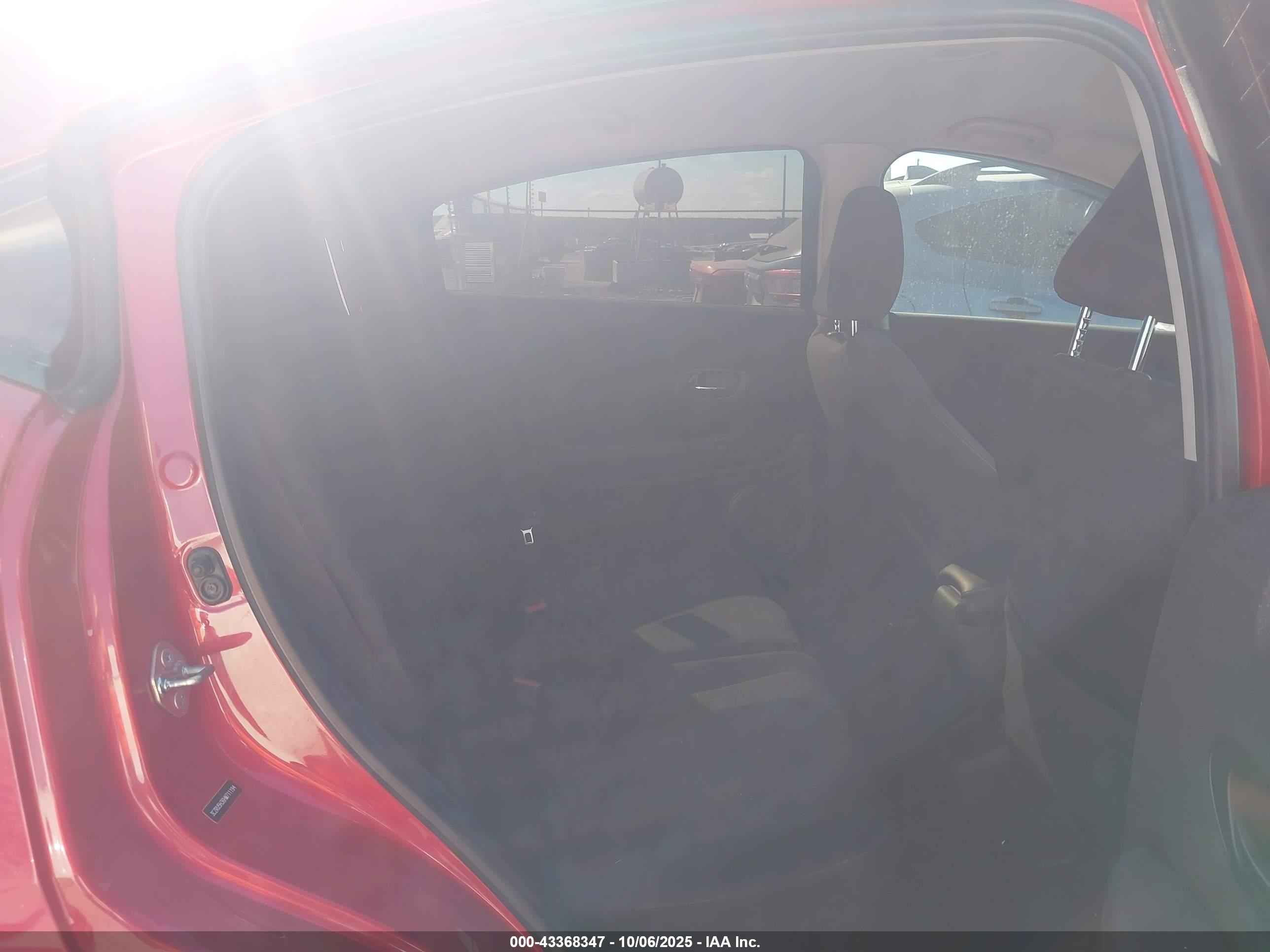 HONDA HR-V image 8