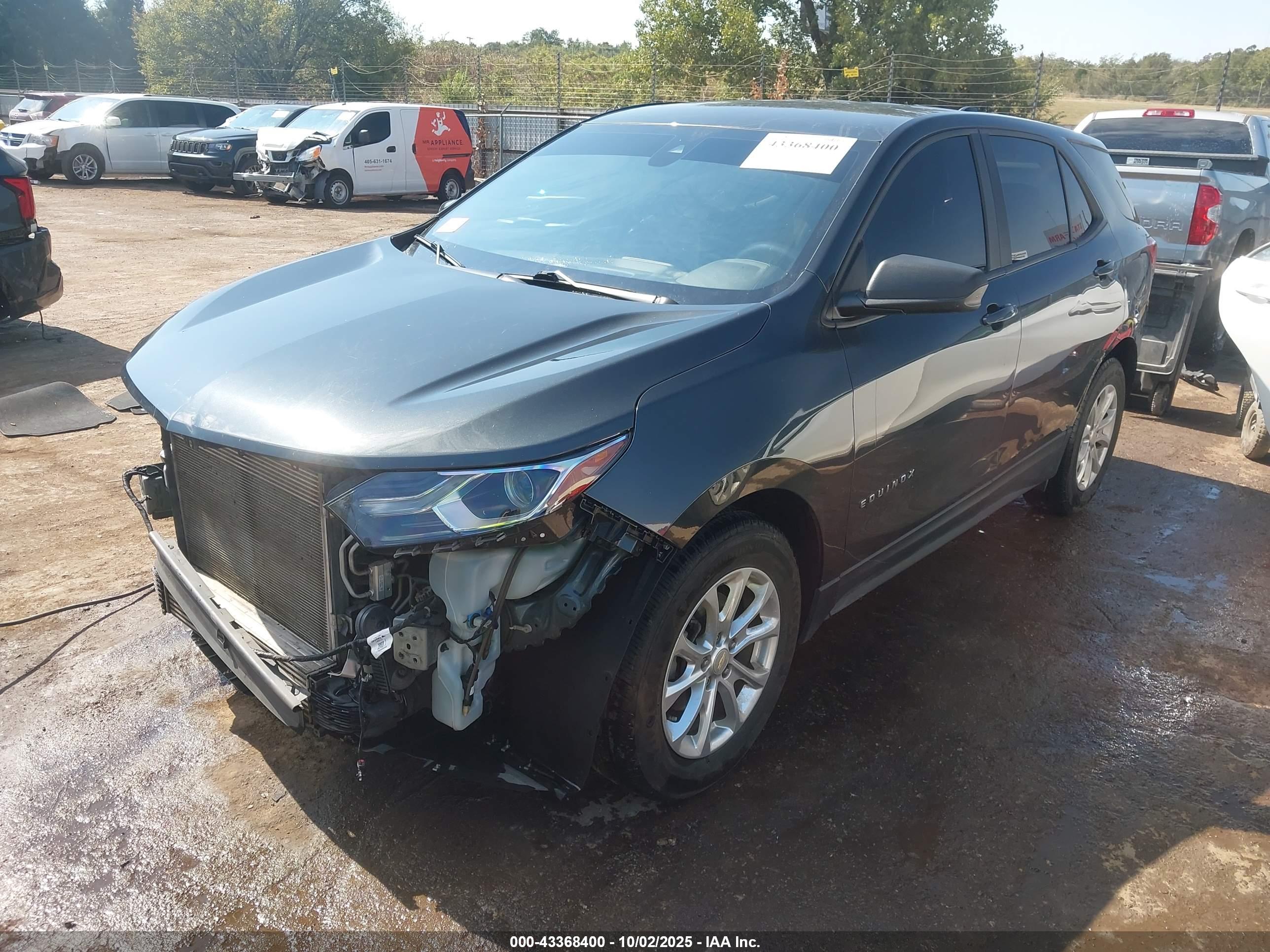 CHEVROLET EQUINOX image 2