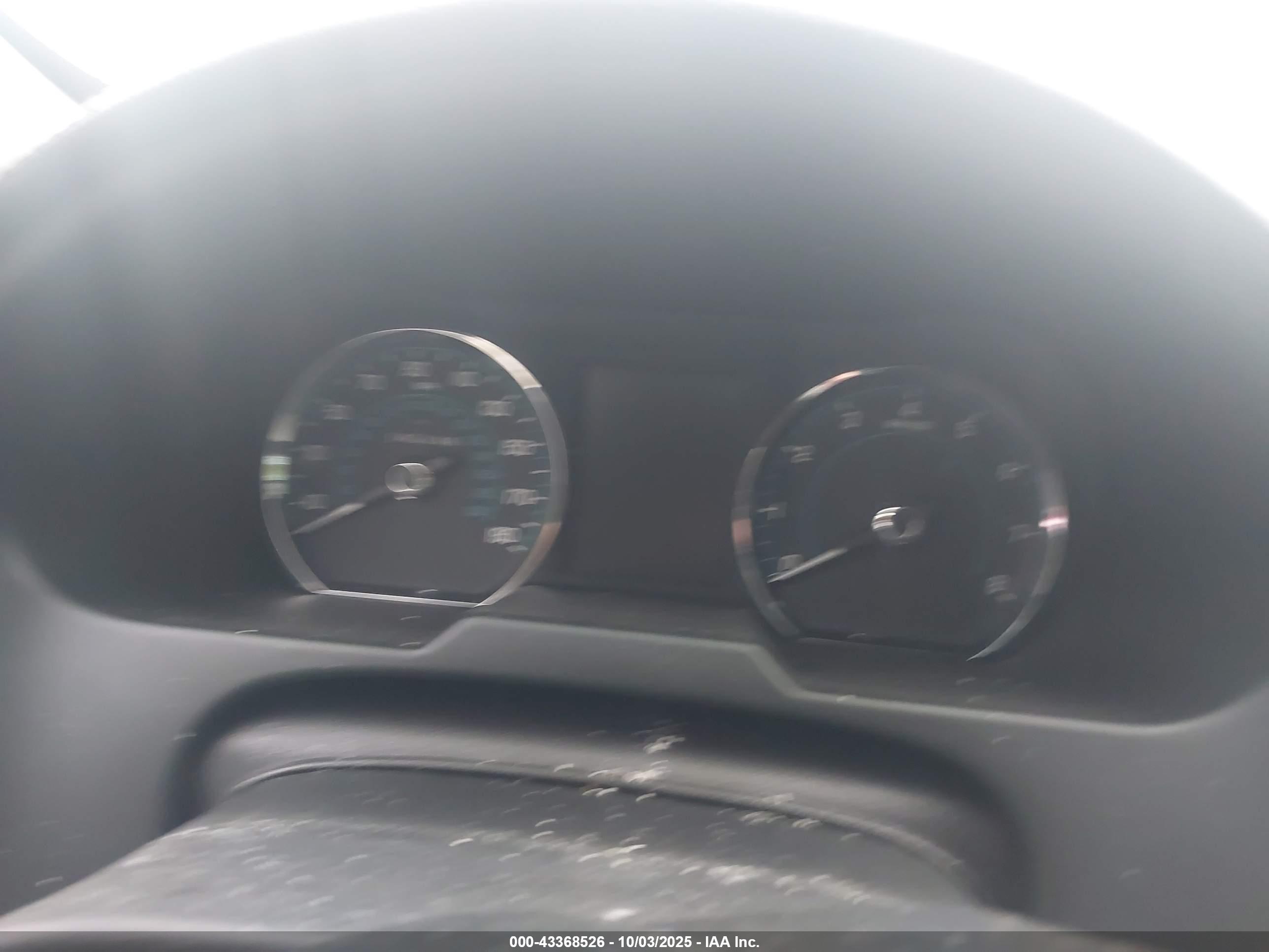 JAGUAR XF image 7