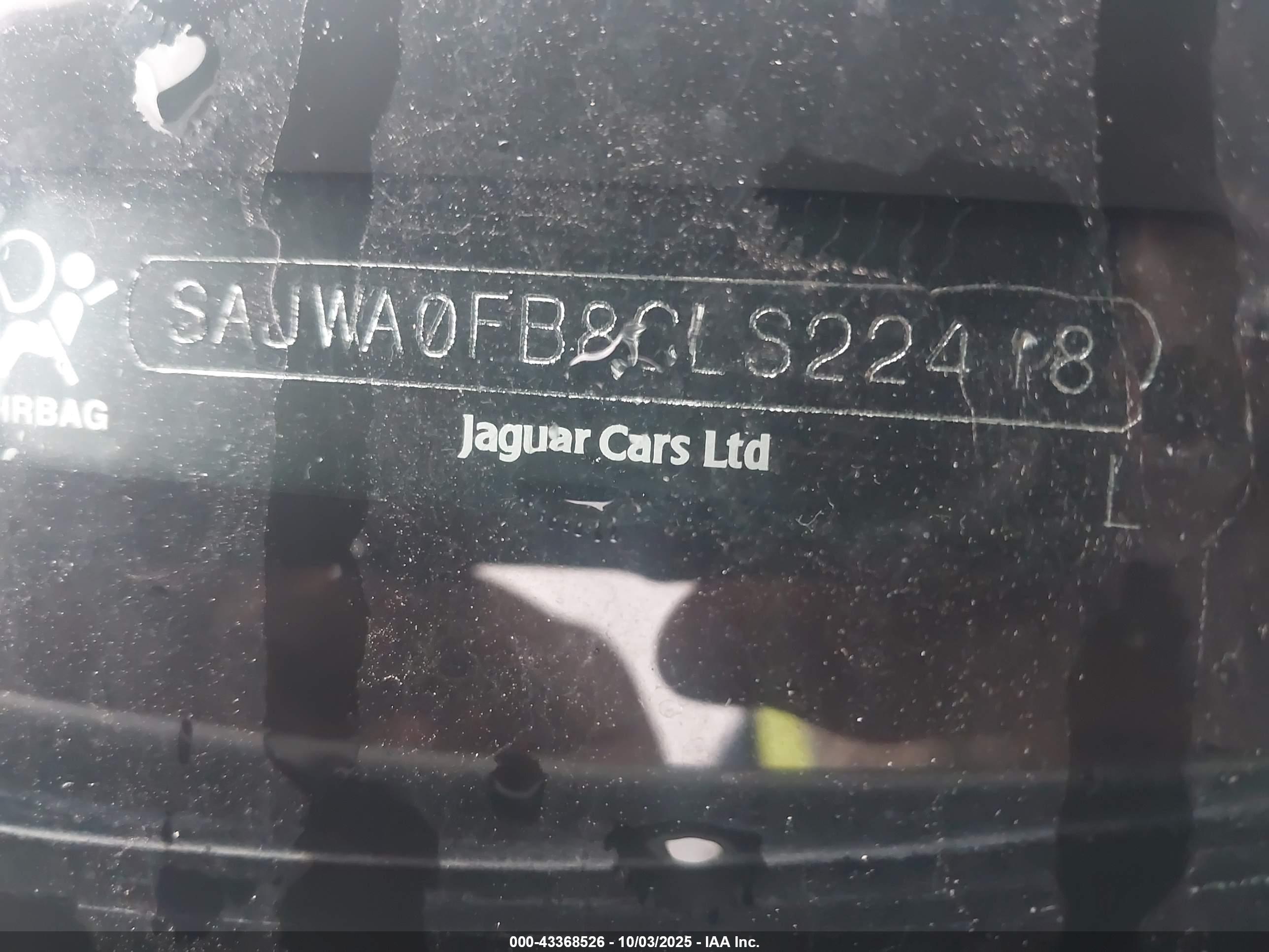 JAGUAR XF image 9