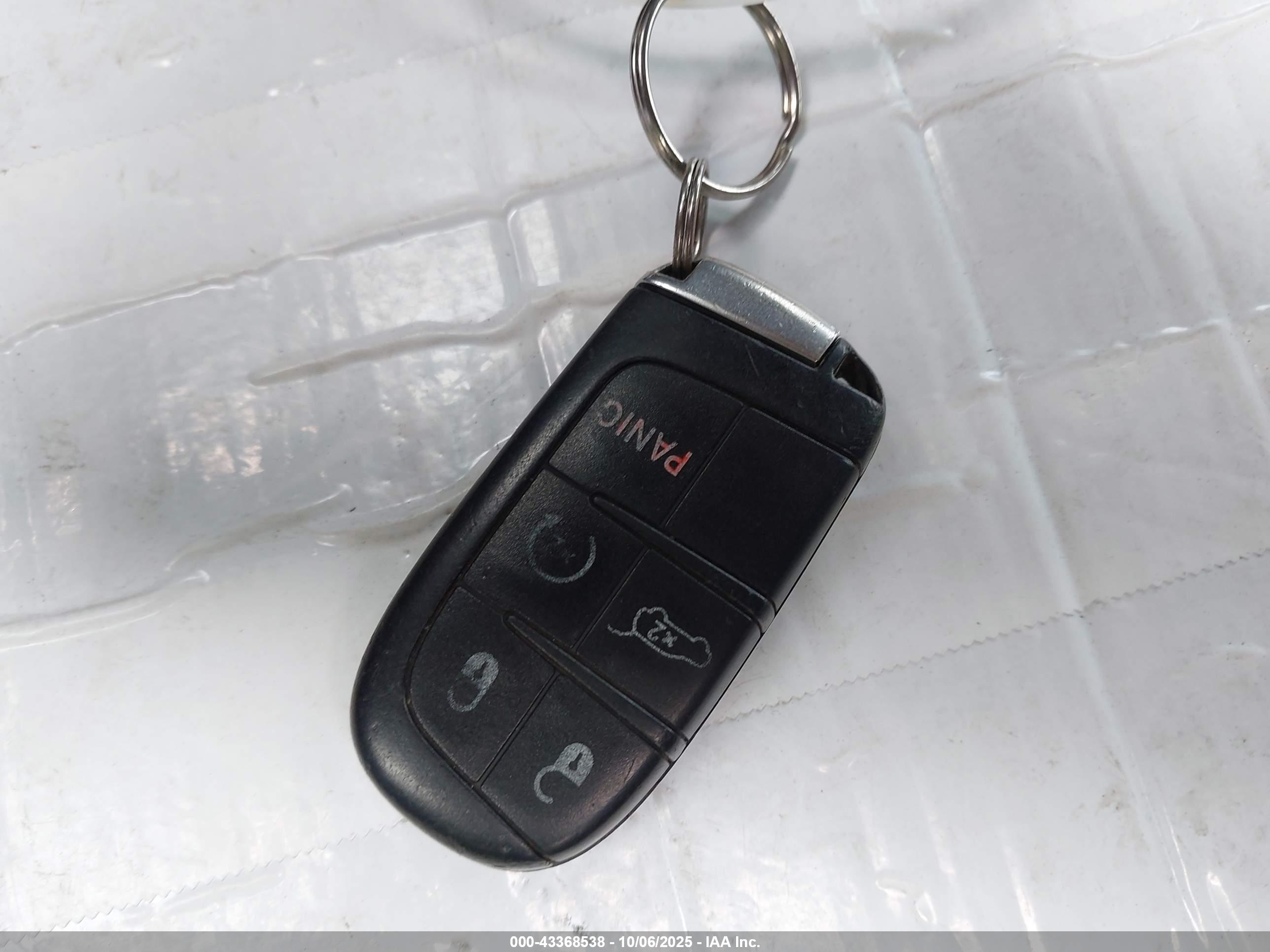 JEEP GRAND image 11