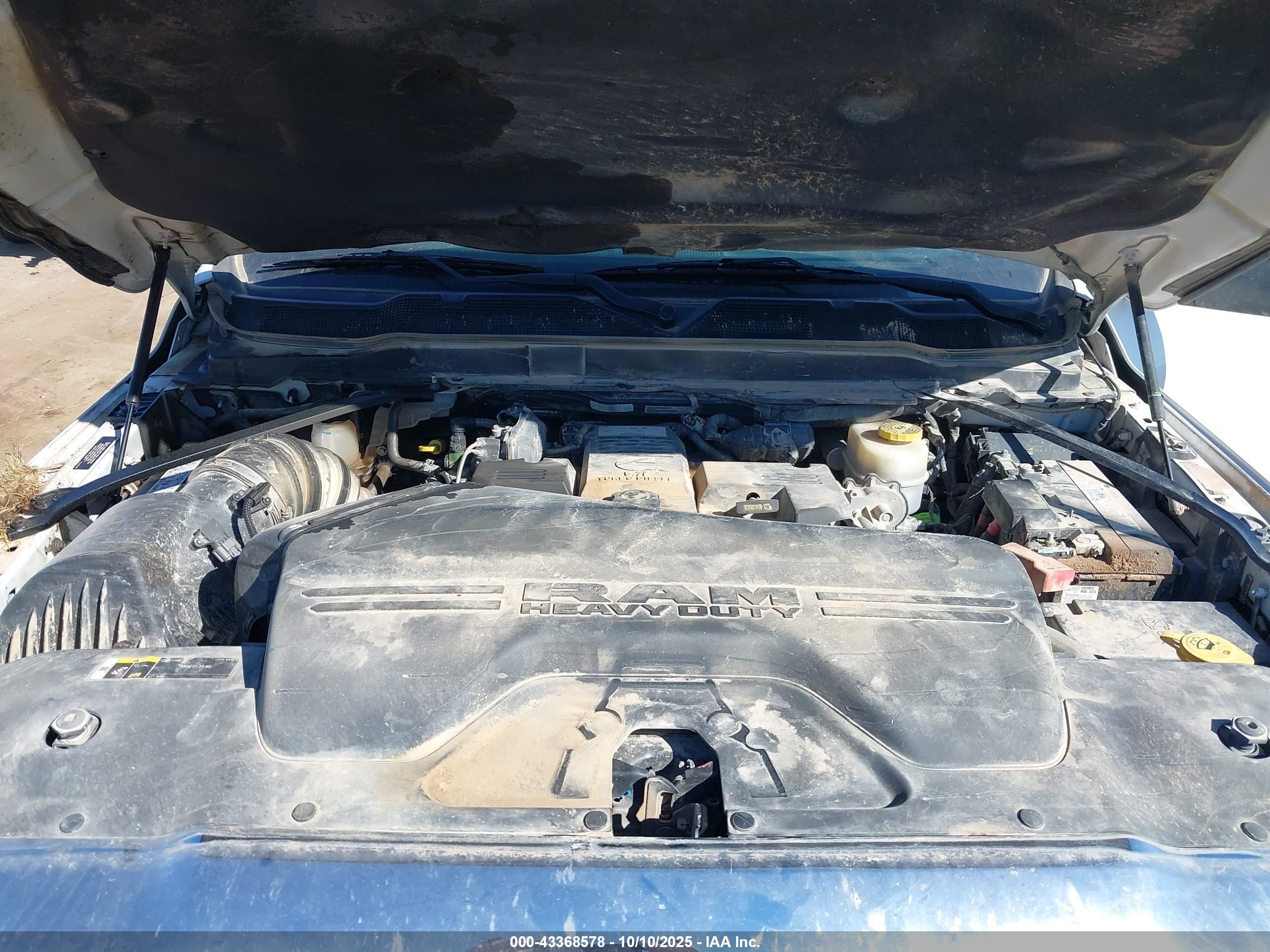 RAM 3500 image 10