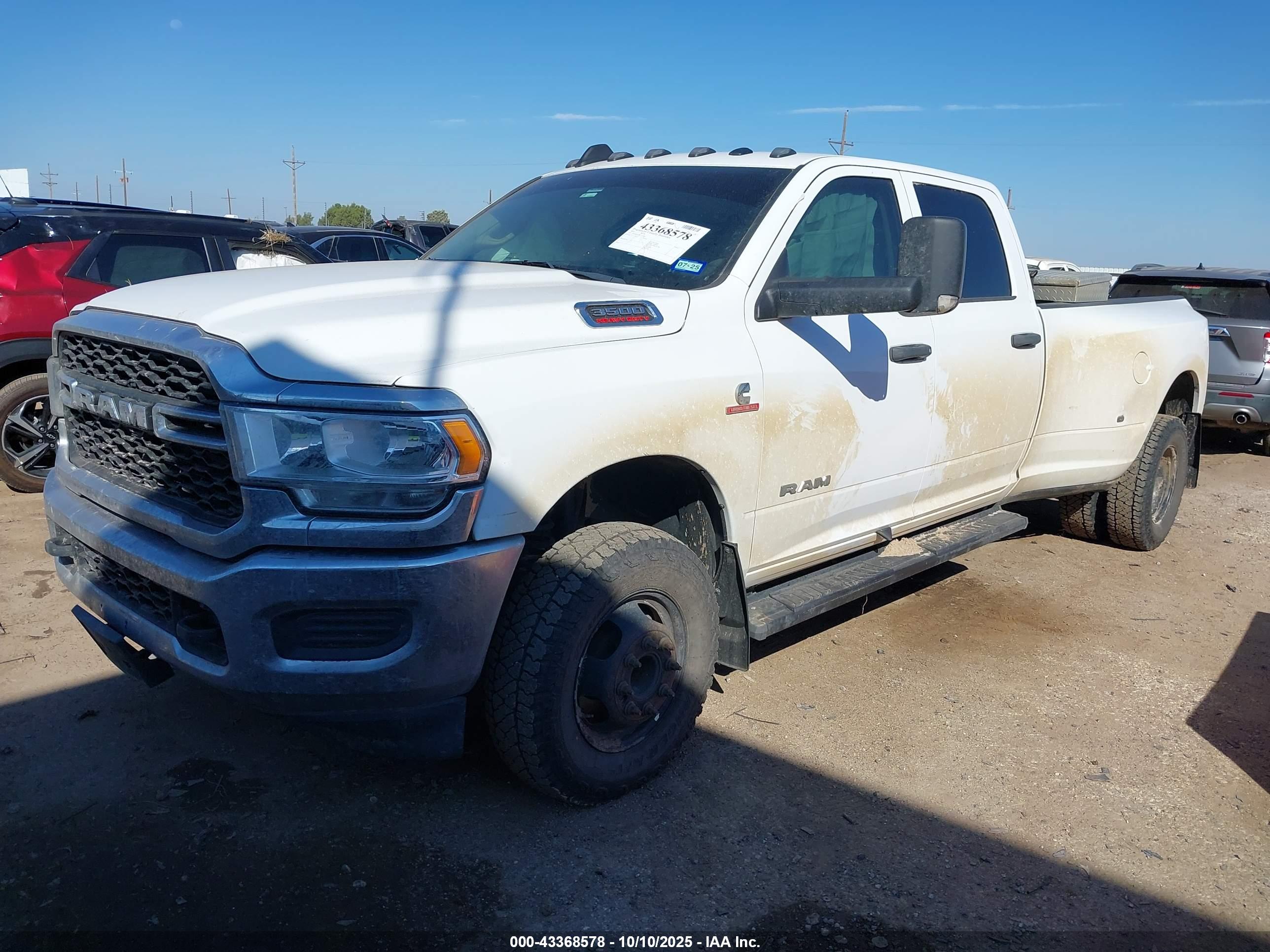 RAM 3500 image 2