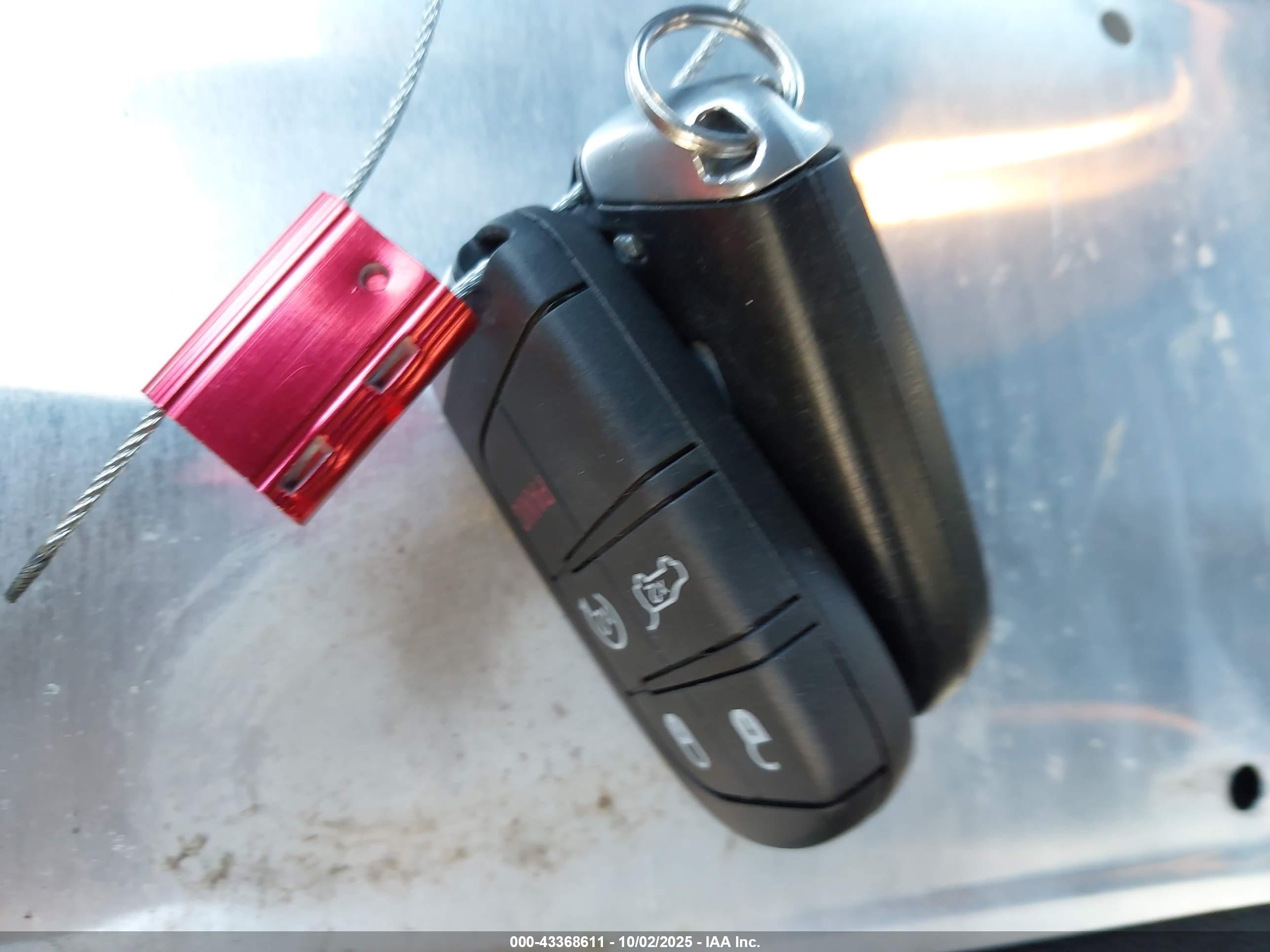 JEEP GRAND image 11