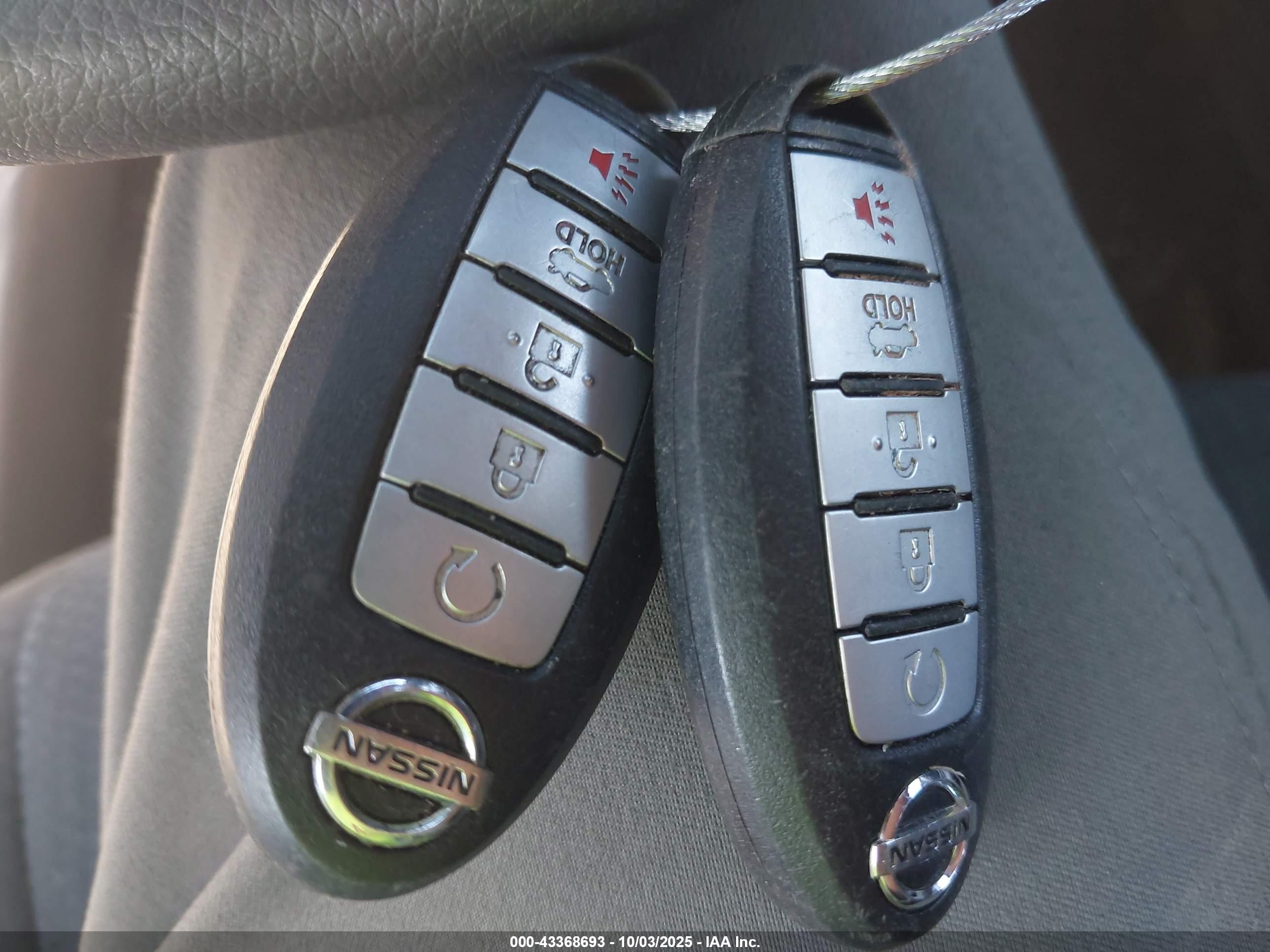 NISSAN ALTIMA image 11