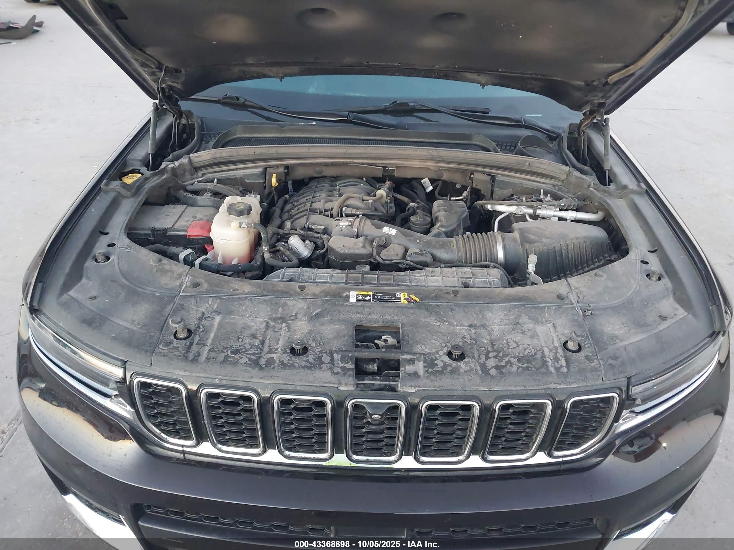 JEEP GRAND image 10